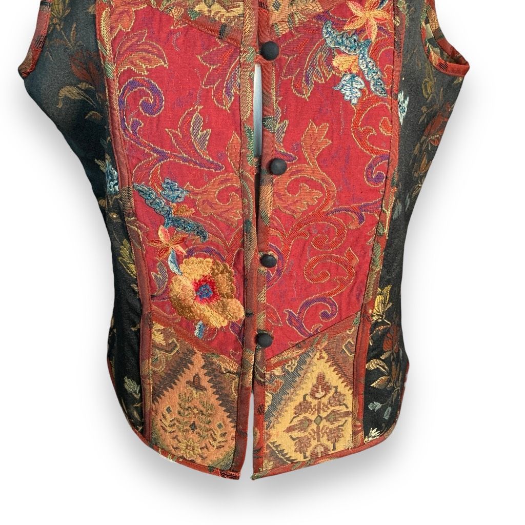 Coldwater Creek Vintage Coldwater Creek Vest Burgundy Floral Tapestry Patchw Size S / US 4 / IT 40 - 3 Thumbnail