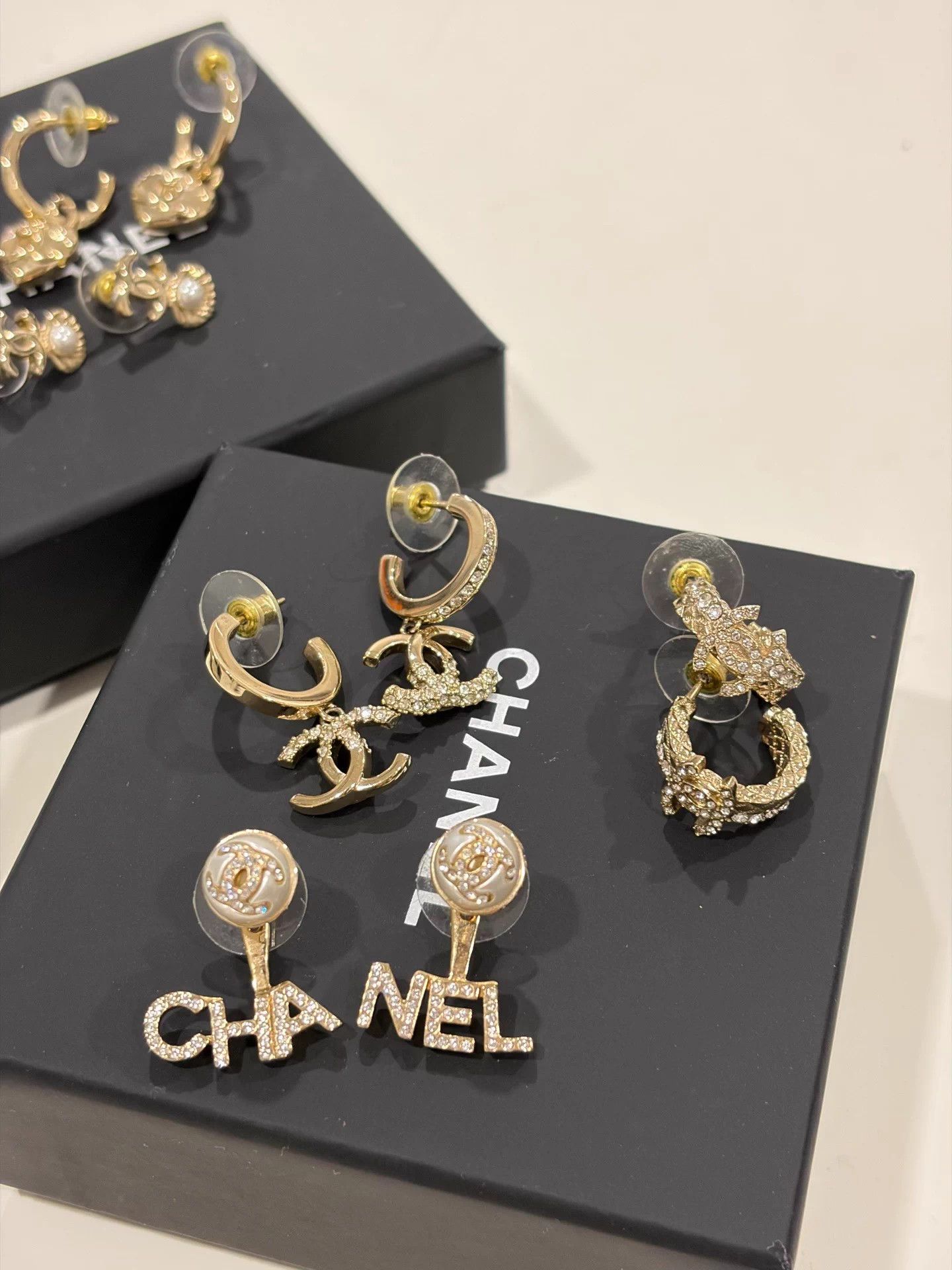 Chanel Chanel 99 new mint earrings no accessories Size ONE SIZE - 1 Thumbnail