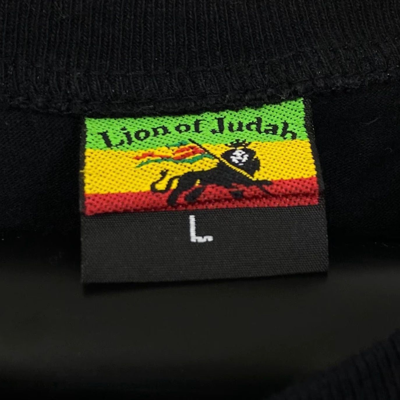 Vintage VINTAGE Lion Of Judah T-Shirt Lions Rasta Reggae Spellout Graphic Black Large Mens Shirt Size US L / EU 52-54 / 3 - 4 Thumbnail