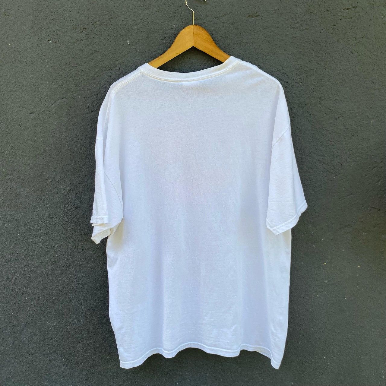 Takashi Murakami Thrashed Vintage Kaikai Kiki Takashi Murakami Tee Size US XL / EU 56 / 4 - 3 Thumbnail