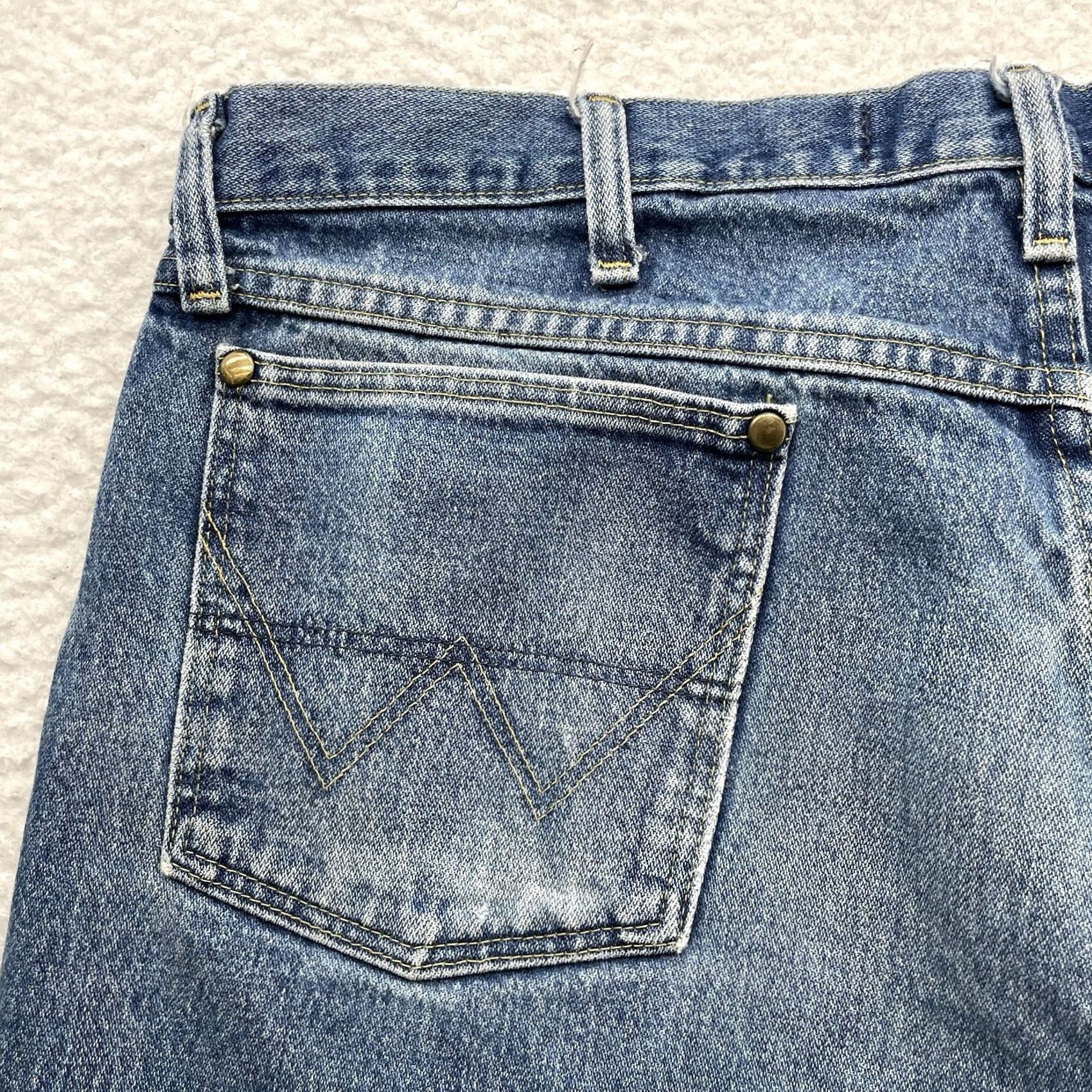 Wrangler Wrangler Jeans Mens 38x34 George Straight Cowboy Cut Natural Wear Faded 13MGSHD Size US 38 / EU 54 - 7 Thumbnail