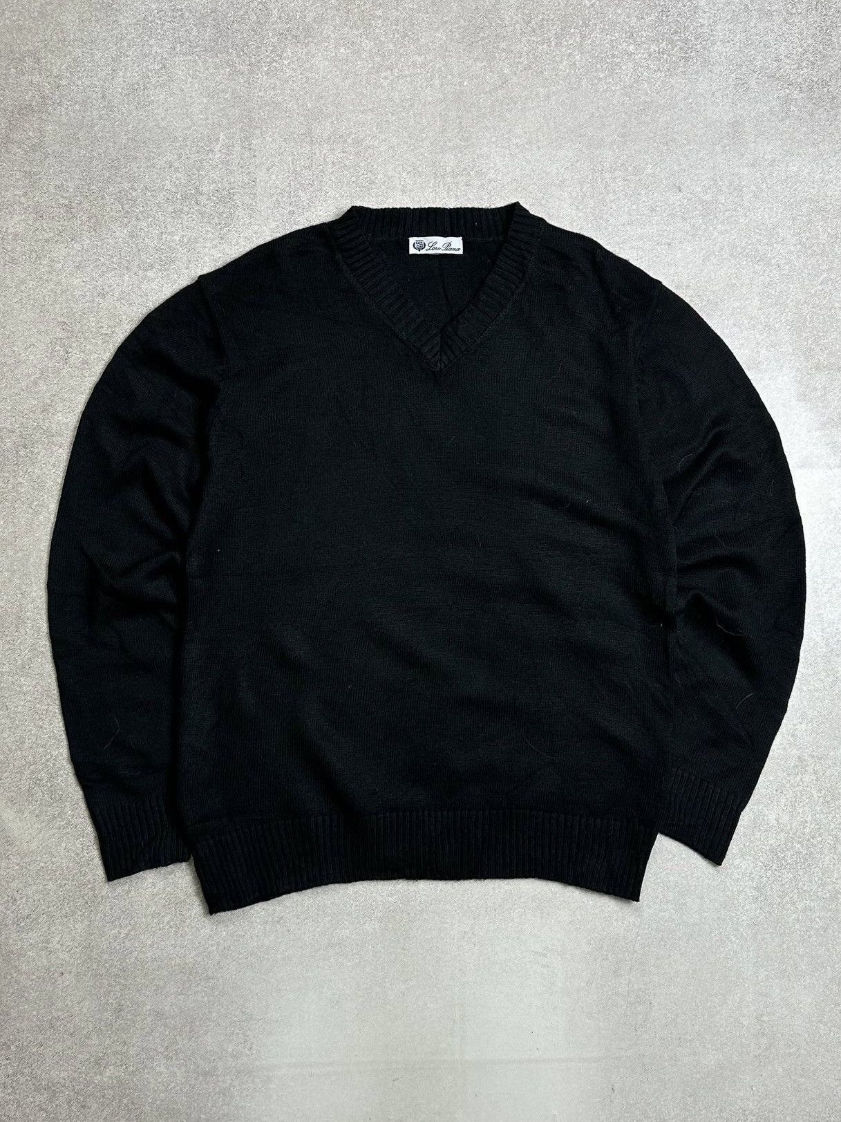 Loro Piana Vintage Loro Piana V-neck Black Knit Sweater IT50 M Size US M / EU 48-50 / 2 - 1 Thumbnail