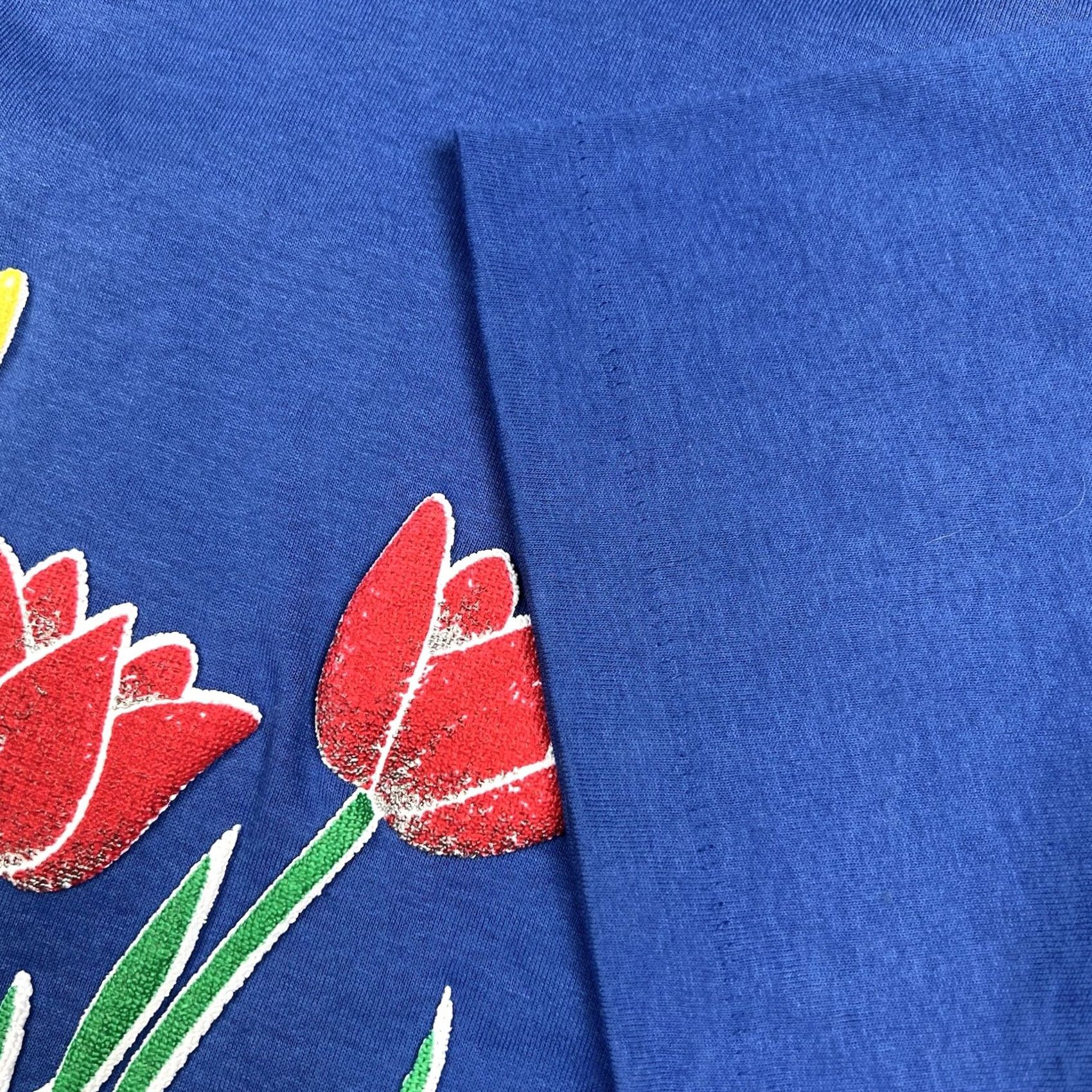 Vintage VINTAGE Screen Stars Best T-Shirt XL Blue Floral Tulip Puff Print Graphic 90s Unisex Adults Short Sleeve Crew Neck Made USA Size US XL / EU 56 / 4 - 5 Thumbnail