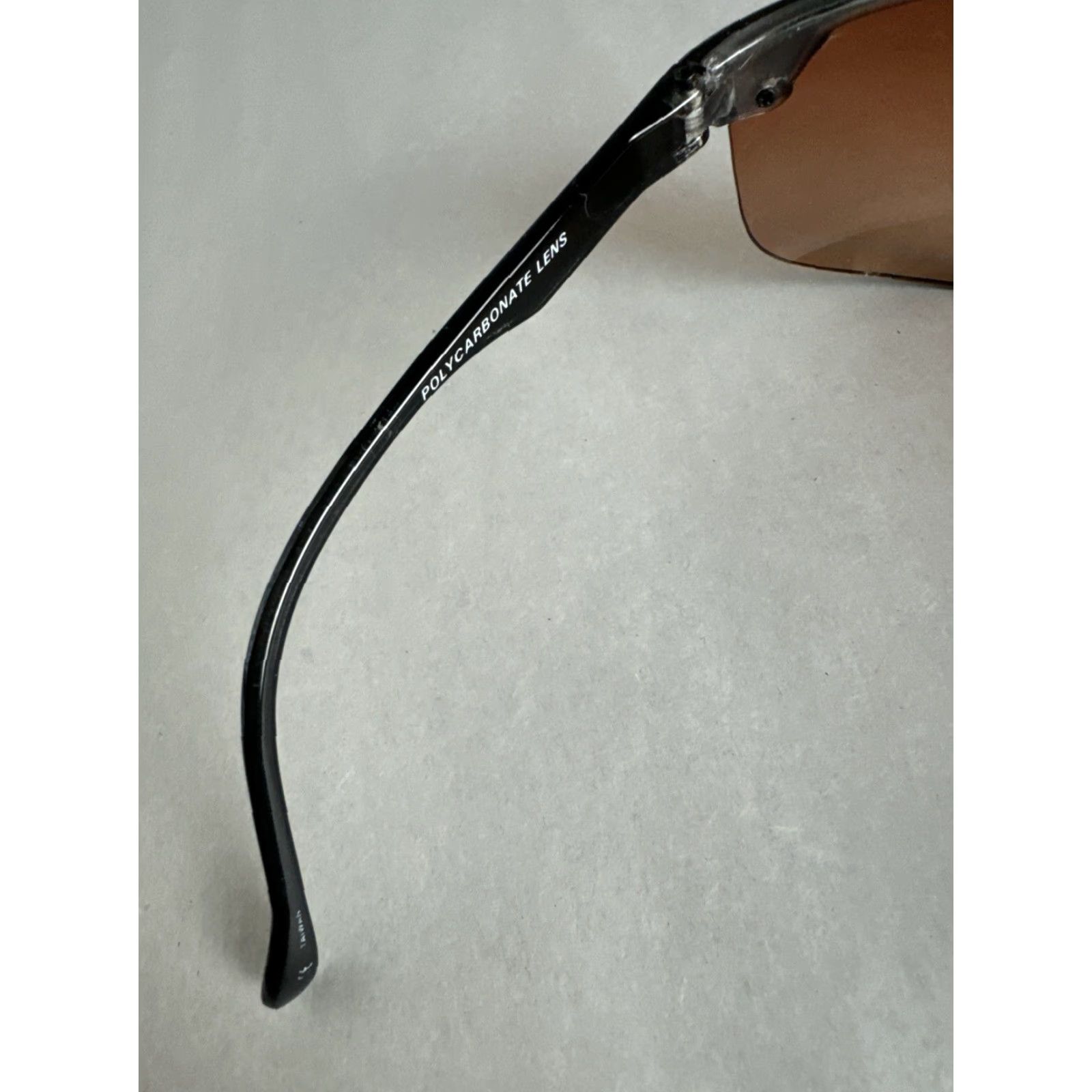 Vintage Microlite Sunglasses Polycarbonate Lens Men’s Adult Unisex Brown Frame Unisex Adults Lens Material Polycarbonate — pre owned Size ONE SIZE - 5 Thumbnail