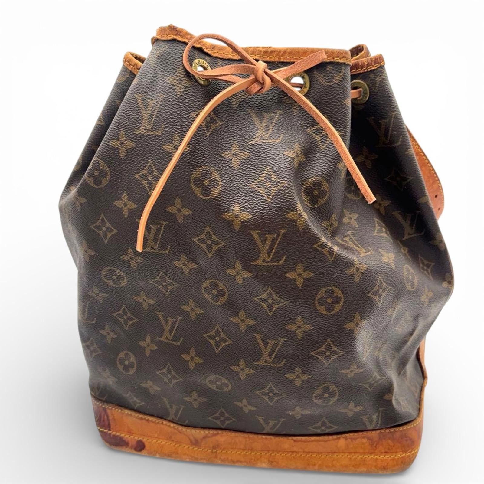 Louis Vuitton Louis Vuitton - Vintage Monogram Noé Bucket Bag Size ONE SIZE - 3 Thumbnail