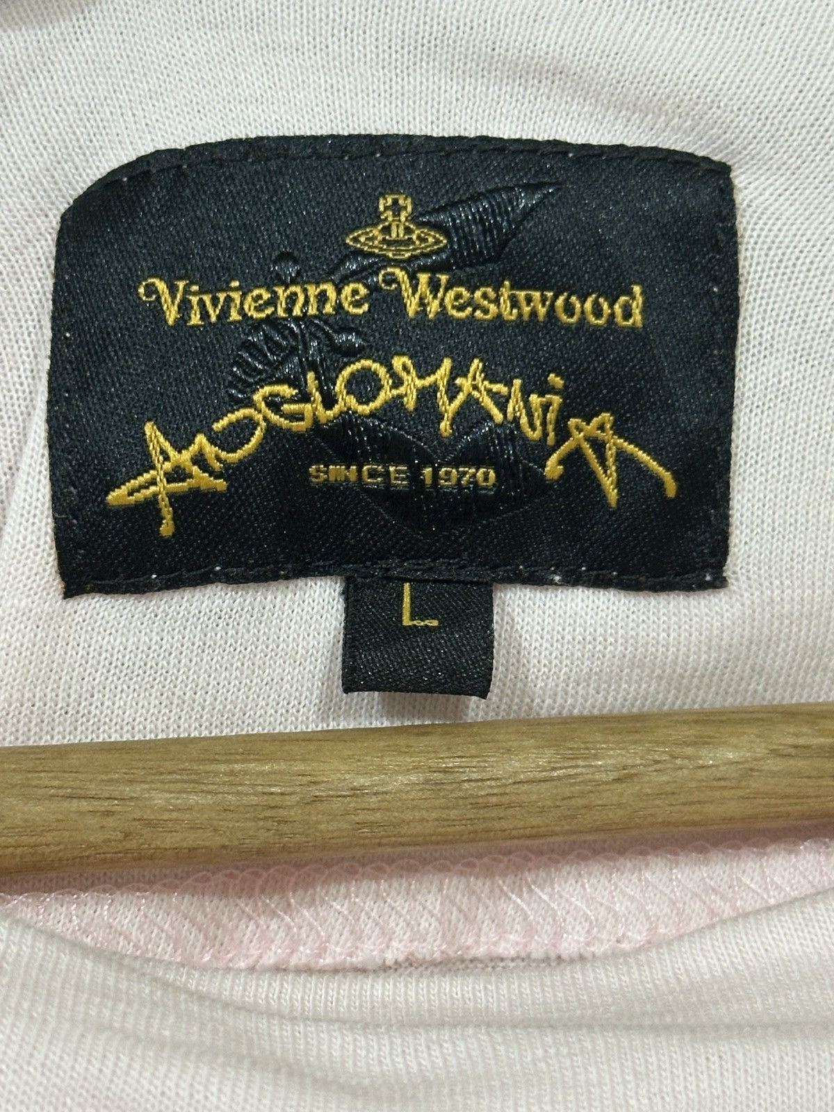 Vivienne Westwood Vivienne Westwood Heart Tshirt Size L / US 10 / IT 46 - 8 Thumbnail