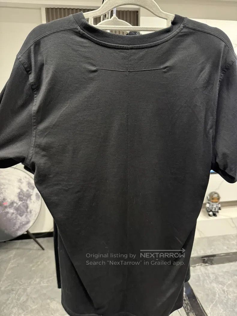 Givenchy Givenchy Shark Short Sleeve Size US S / EU 44-46 / 1 - 5 Thumbnail