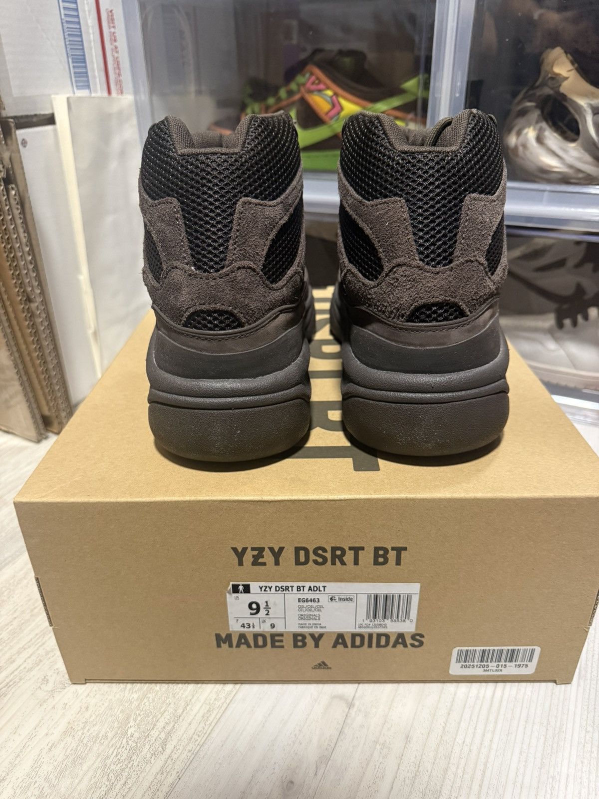 Adidas × Kanye West Adidas Yeezy Desert Boot Oil Size US 9.5 / EU 42-43 - 5 Thumbnail