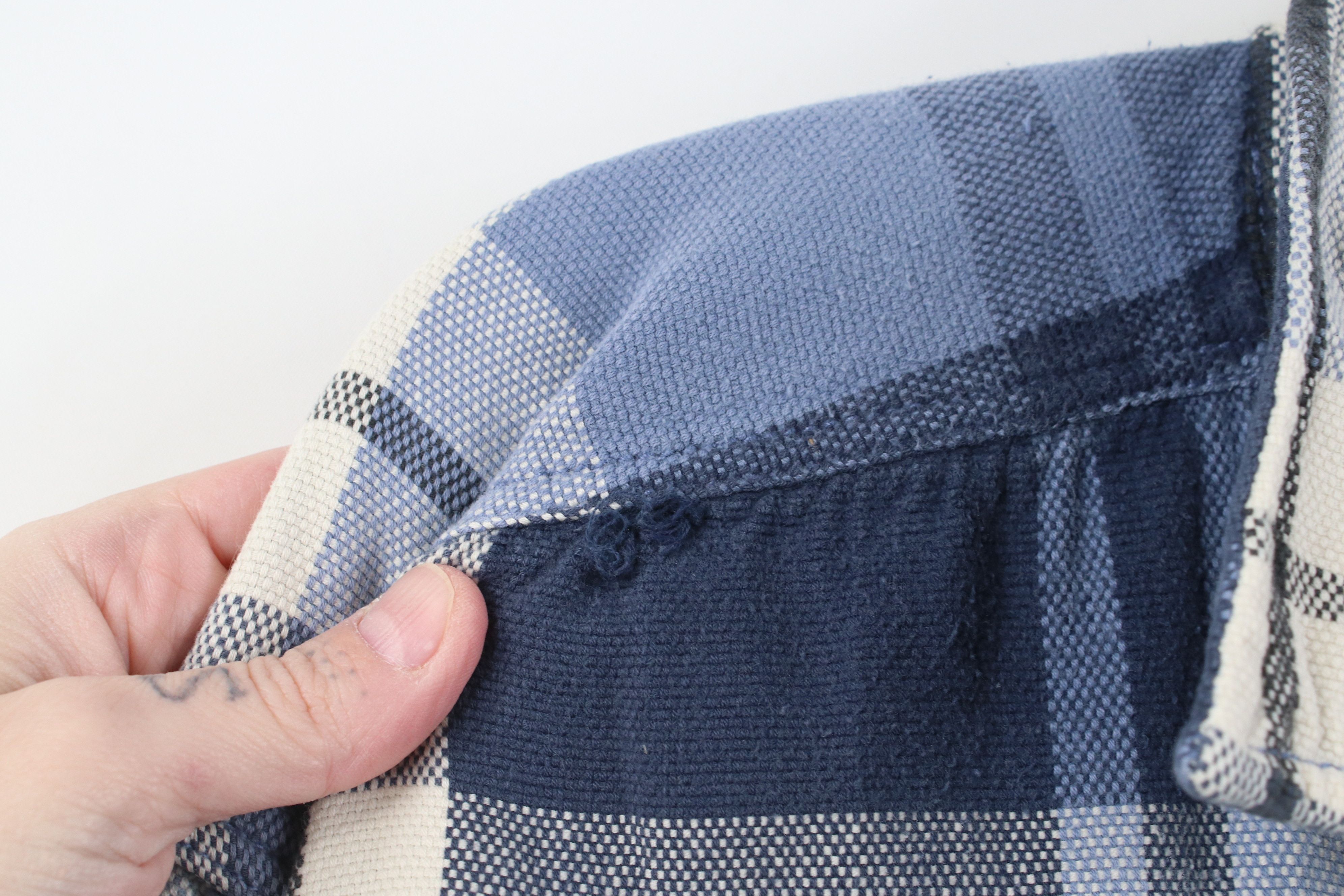 Levi's Vintage 90s Levis Baggy Fit Collared Button Shirt Blue Plaid Size US L / EU 52-54 / 3 - 4 Thumbnail