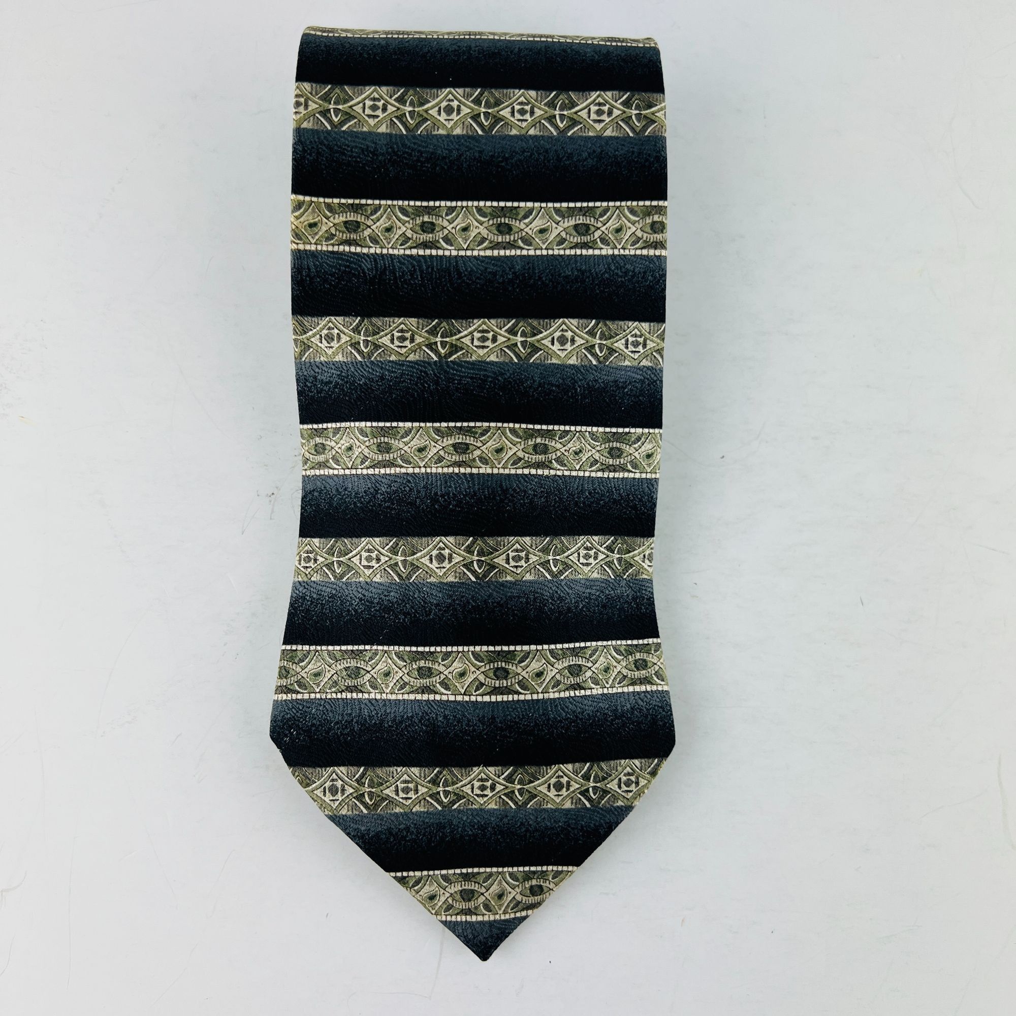 Van Heusen Van Heusen Designer Necktie Tie 100% Silk Size ONE SIZE - 2 Thumbnail