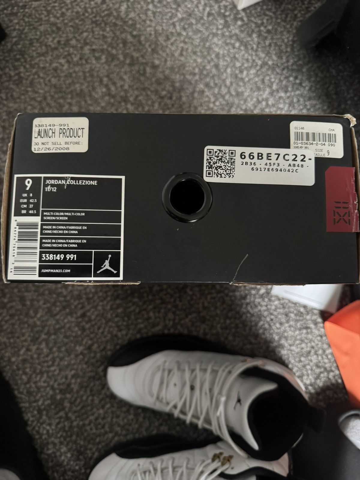 Jordan Brand Jordan 12 Retro CDP Taxi 2008 Size US 9 / EU 42 - 12 Thumbnail
