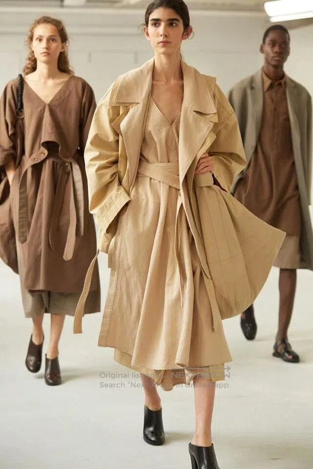 Lemaire Lemaire Oversized Dual Design Trench Coat. Size M / US 6-8 / IT 42-44 - 1 Thumbnail