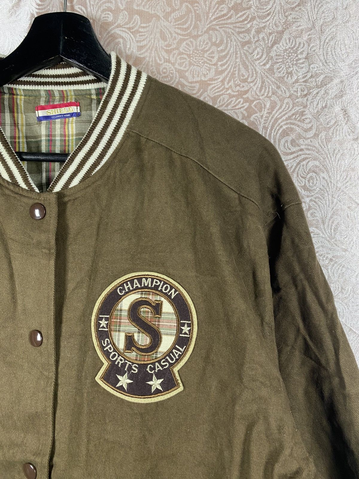 Japanese Brand Vintage SHIELD Good Canadian Trip Varsity Bomber Jacket Size US M / EU 48-50 / 2 - 6 Thumbnail
