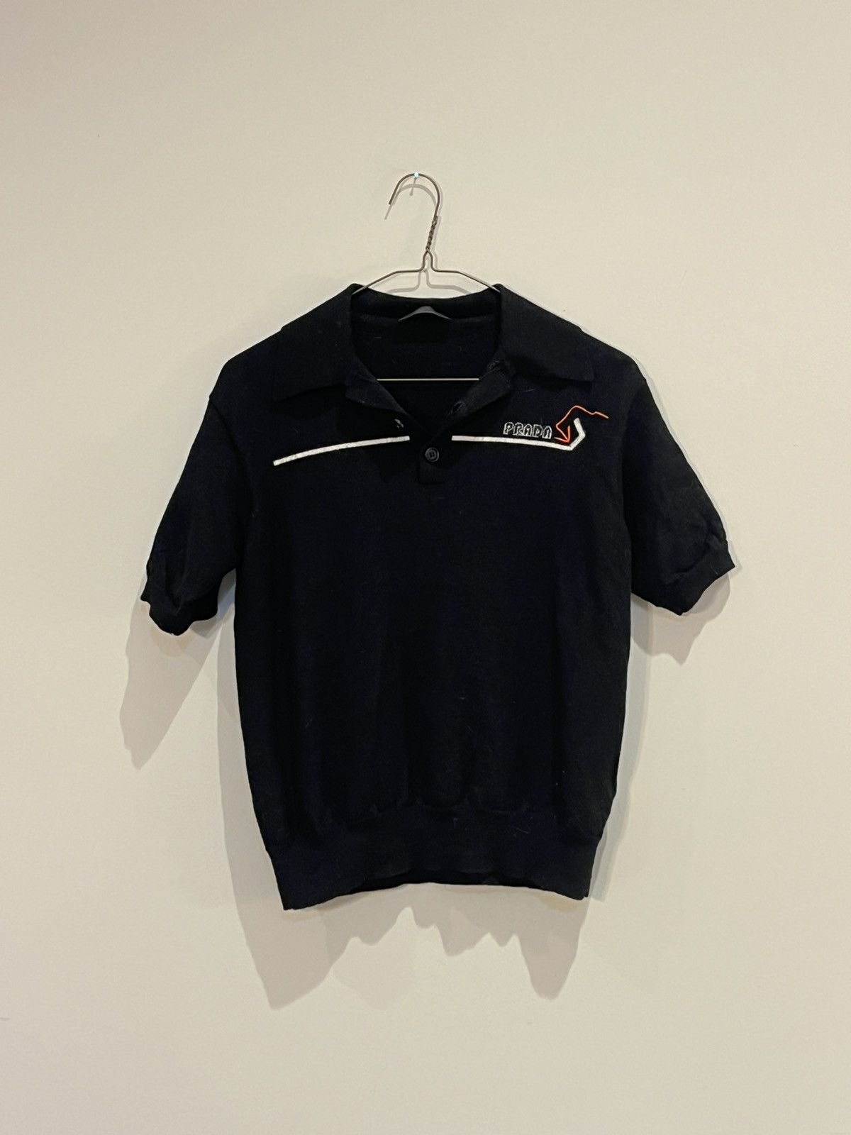 Prada Black Wool Prada polo shirt Size US S / EU 44-46 / 1 - 2 Thumbnail