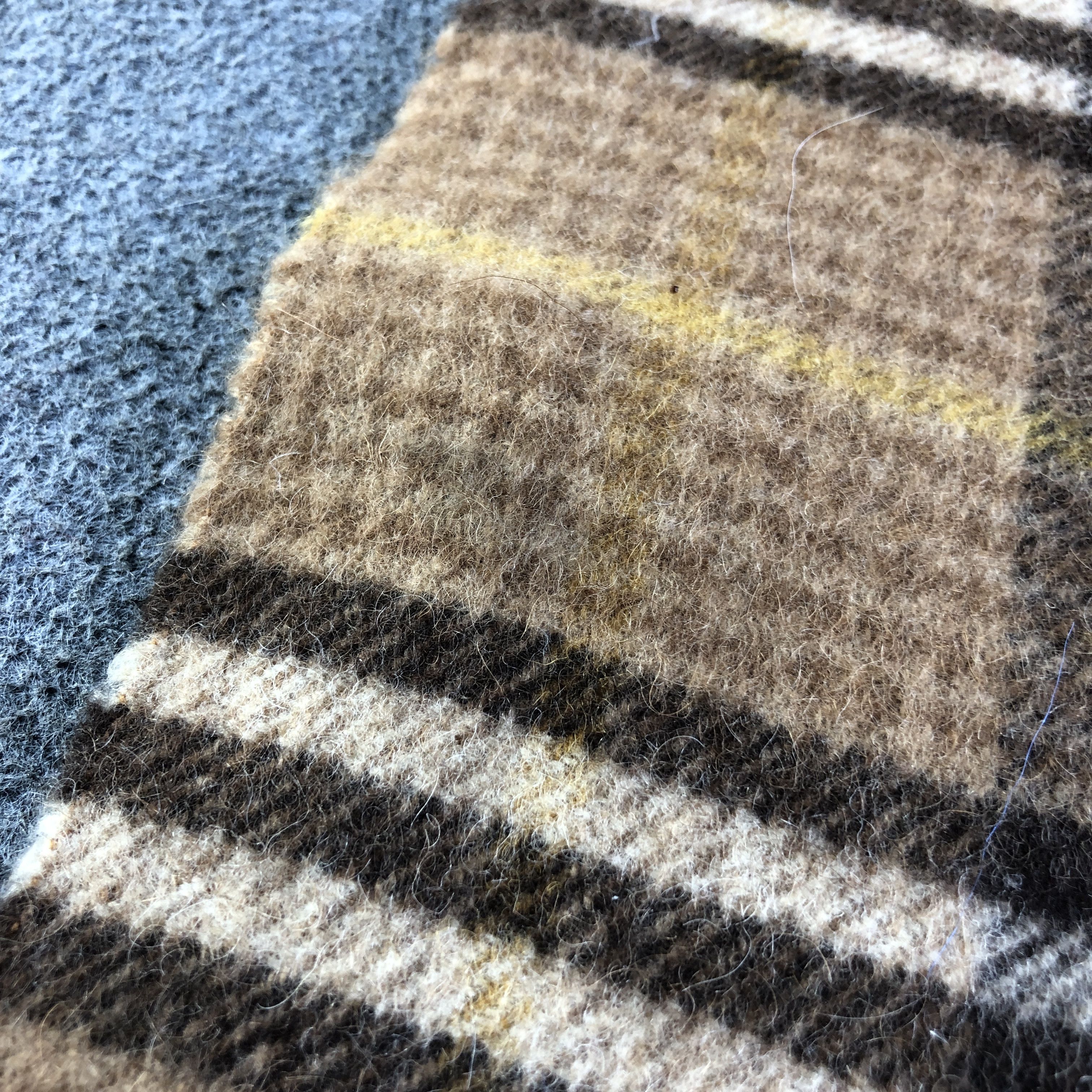Burberry Burberry Tartan Camel Hair Scarf Muffler V2684 Size ONE SIZE - 7 Thumbnail