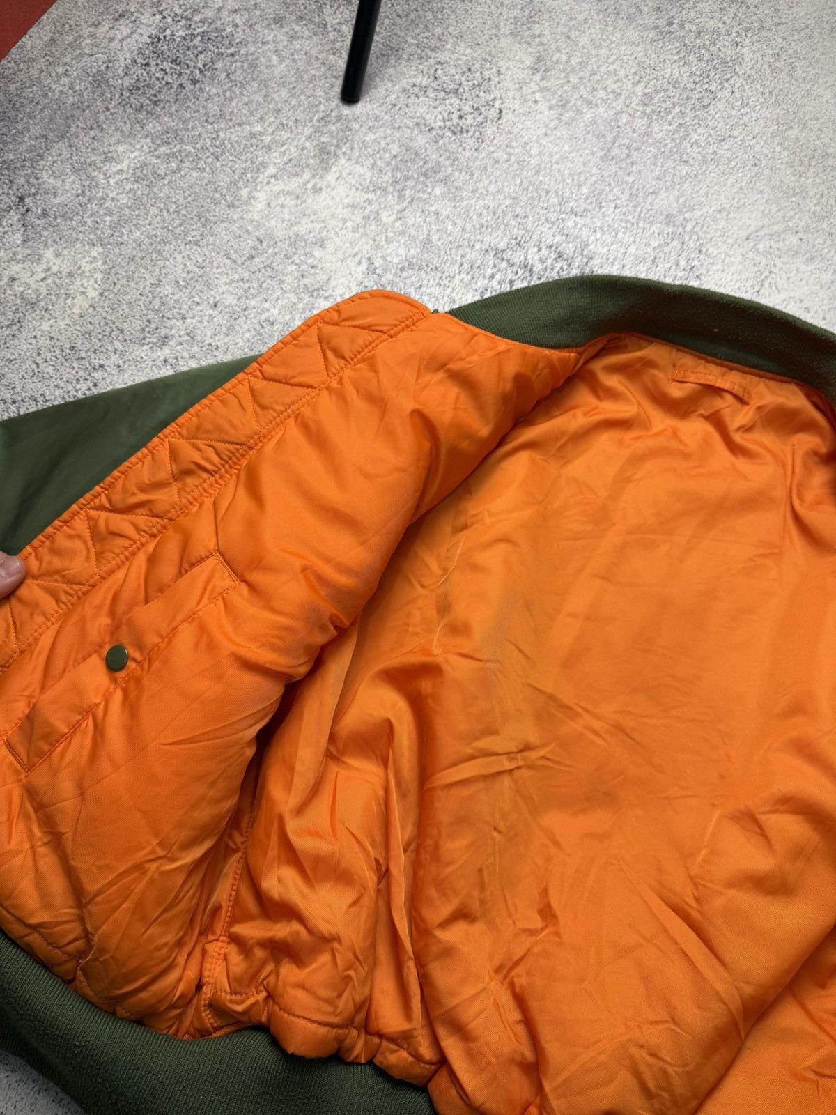 Alpha Industries Vintage Alpha Industries Green Bomber Jacket MA1 USA Size US M / EU 48-50 / 2 - 20 Thumbnail
