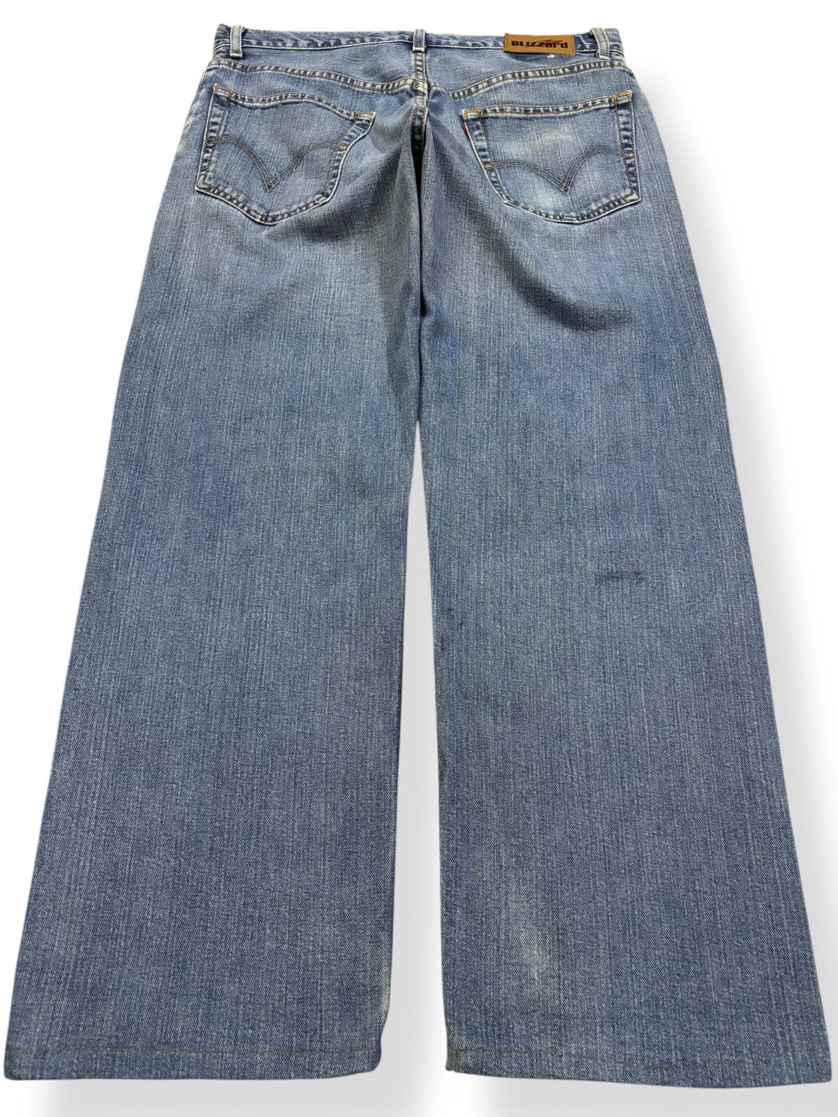 Japanese Brand Vintage Japanese Brand Blue Wash Baggy Distressed Jeans Size US 33 - 2 Thumbnail