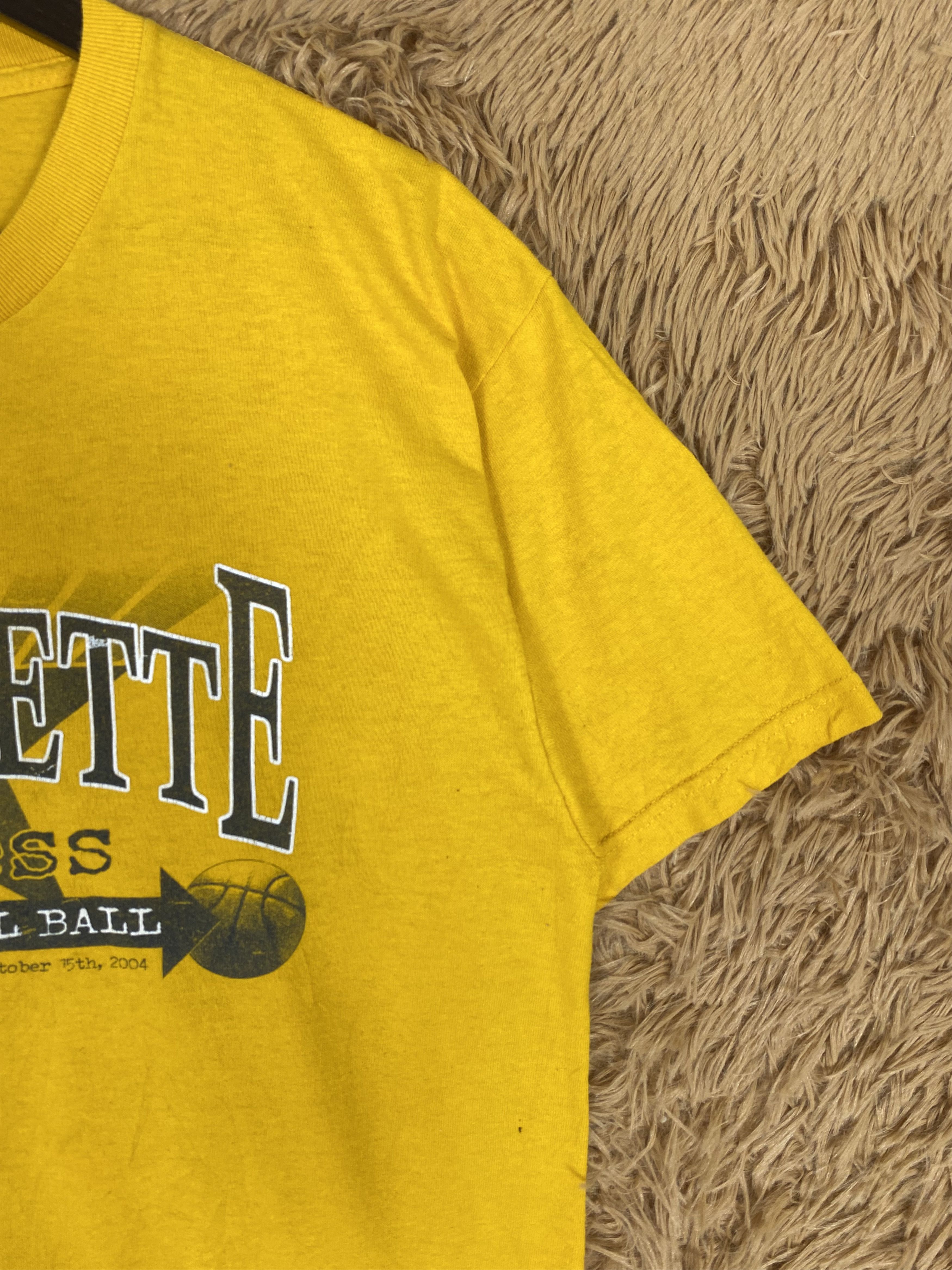 Fruit Of The Loom × NBA × Vintage Vintage Marquette Madness Basketball T-Shirts PT0022 Size US L / EU 52-54 / 3 - 3 Thumbnail
