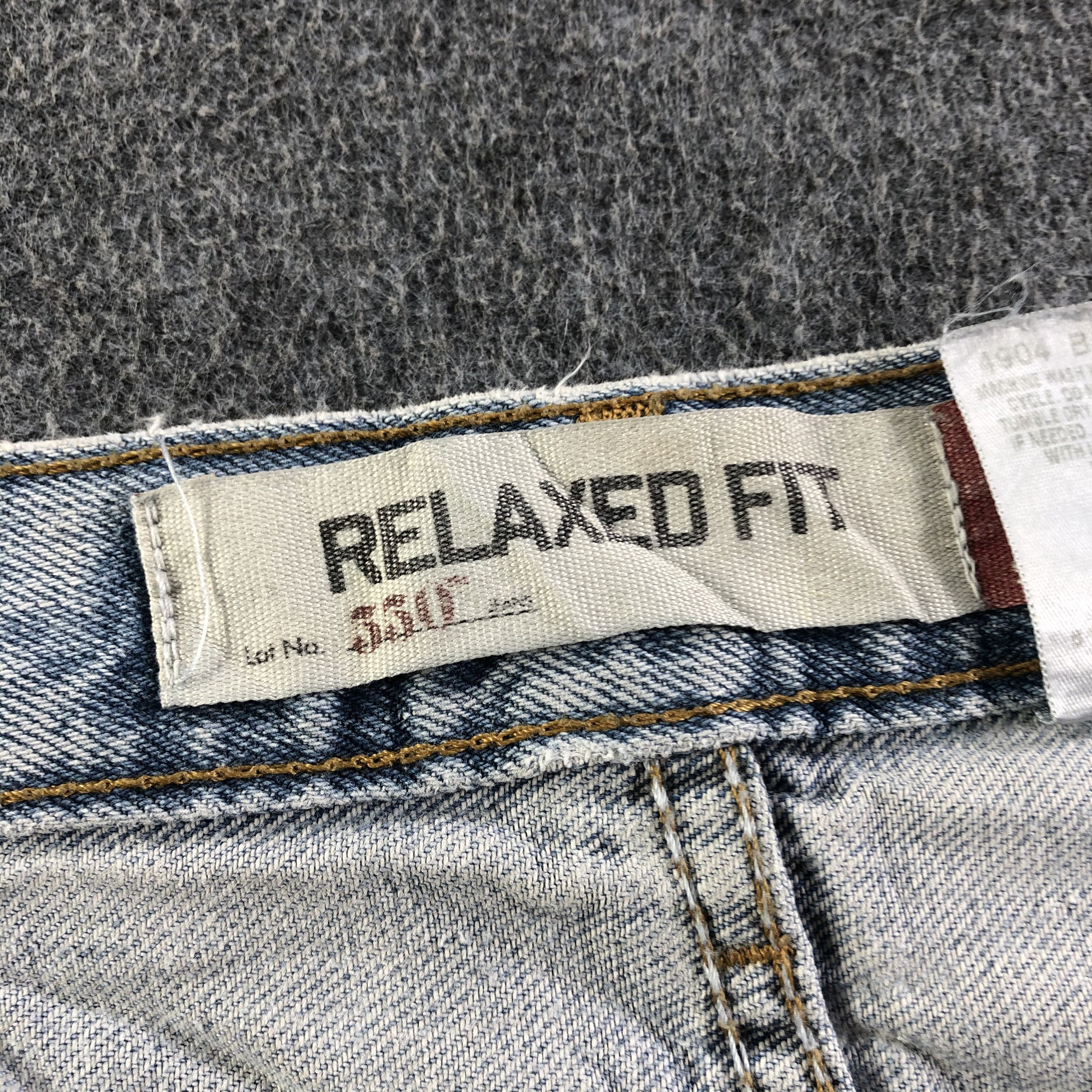 Levi's Vintage Light Wash Levis 550 Jeans-J3290 Size US 35 - 10 Thumbnail