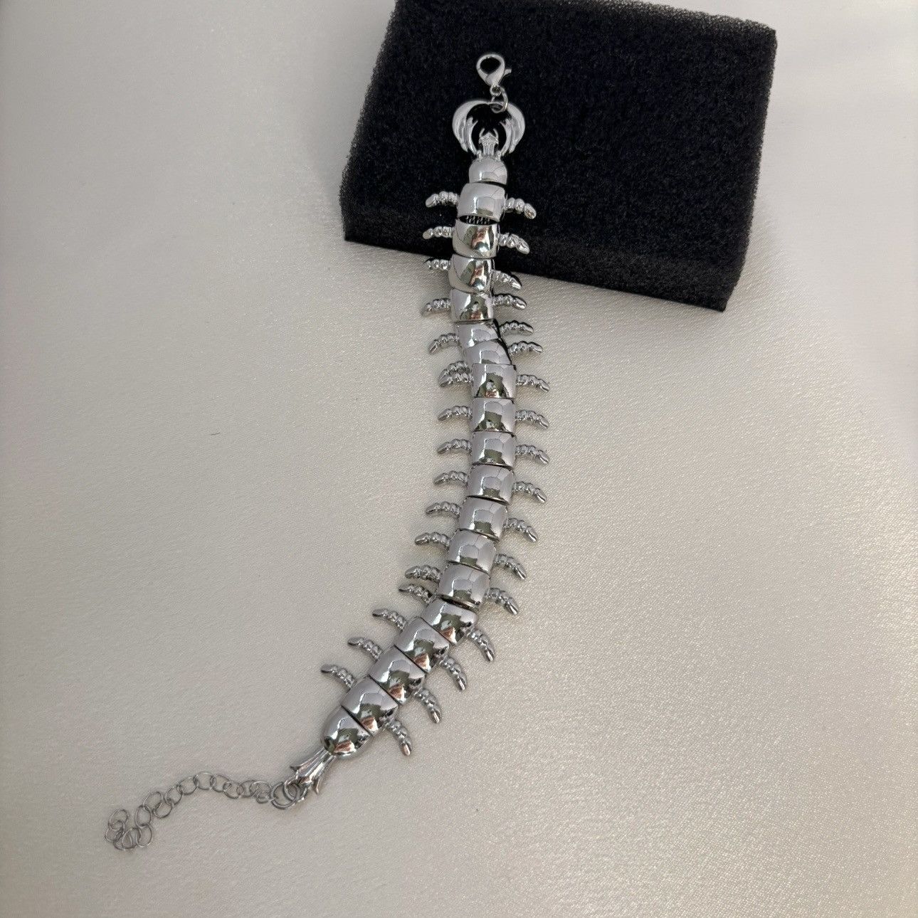 Other Centipede Link Chain Bracelet for Men Women Unisex Bracelet Size ONE SIZE - 3 Thumbnail