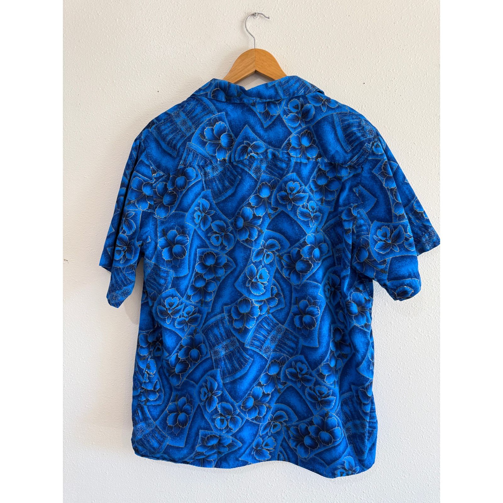 Vintage 70s Blue Hawaiian Tiki Button Up size large Size US L / EU 52-54 / 3 - 2 Thumbnail