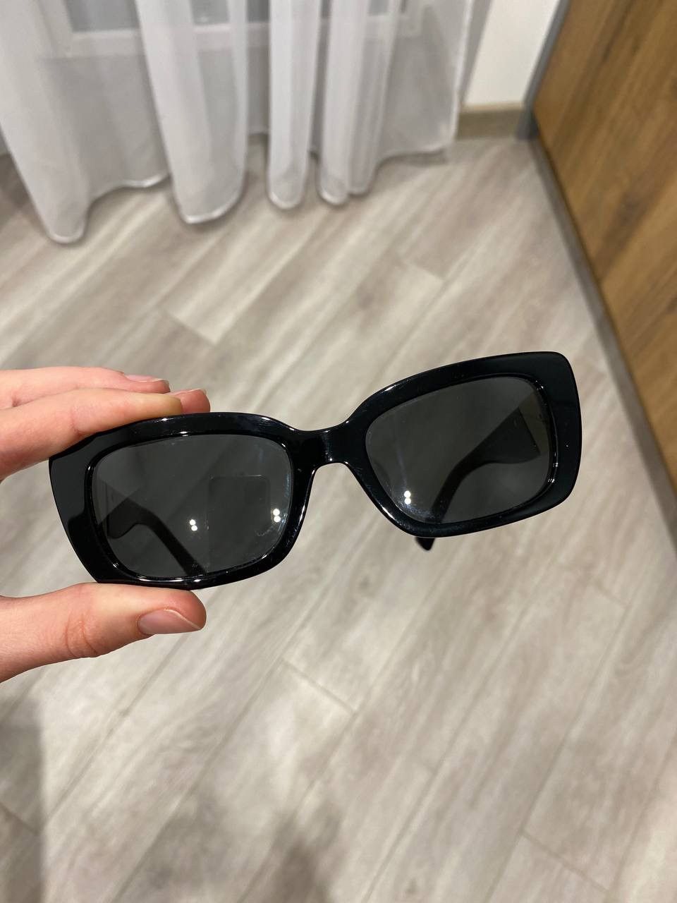 Valentino Valentino Women’s Sunglasses Size ONE SIZE - 1 Thumbnail