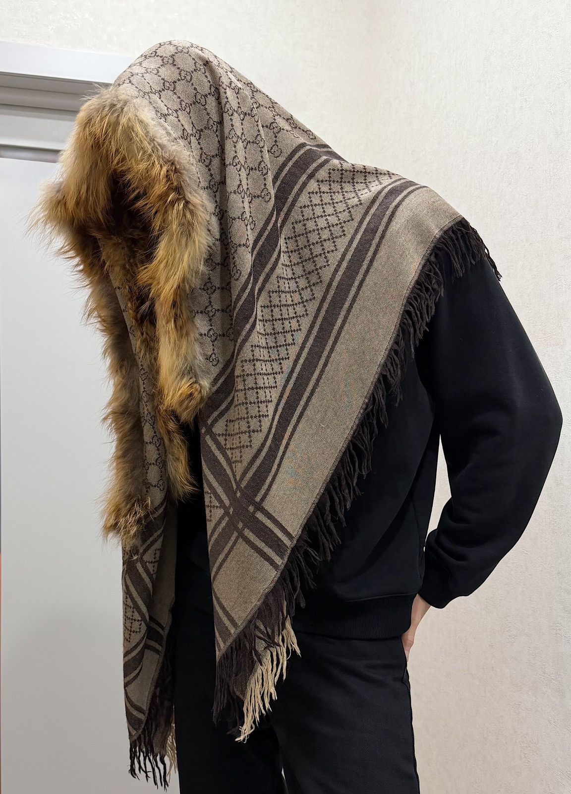 Gucci GUCCI 2007 Fur Monogram Wool/Silk Scarf Frida Giannini Demna Size ONE SIZE - 1 Thumbnail