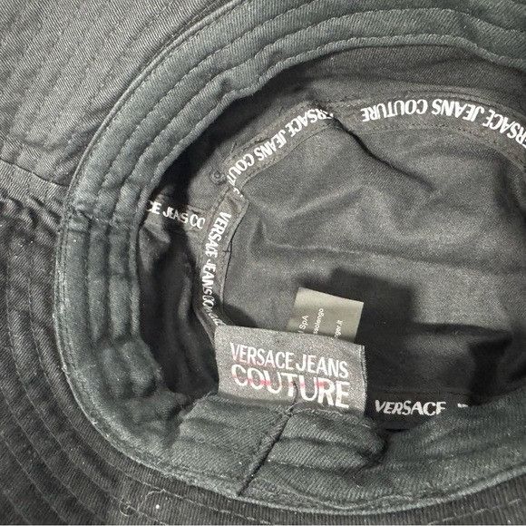 Versace Versace Jeans Couture Embroidered Sun Logo Bucket Hat Black Size ONE SIZE - 6 Thumbnail