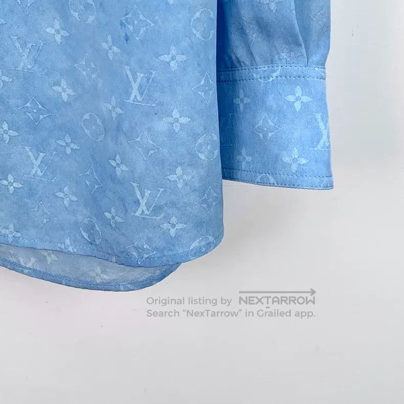 Louis Vuitton Louis Vuitton 22 blue logo, full print, mulberry silk lape Size XS / US 0-2 / IT 36-38 - 4 Thumbnail