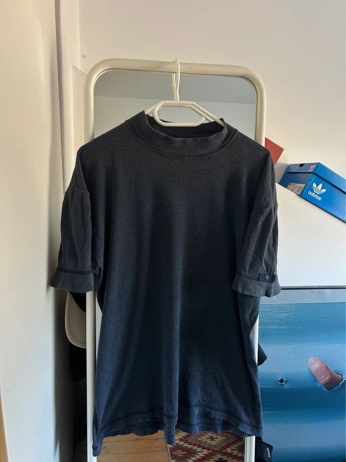 Valentino Vintage Navy Valentino Tee Size US M / EU 48-50 / 2 - 1 Thumbnail