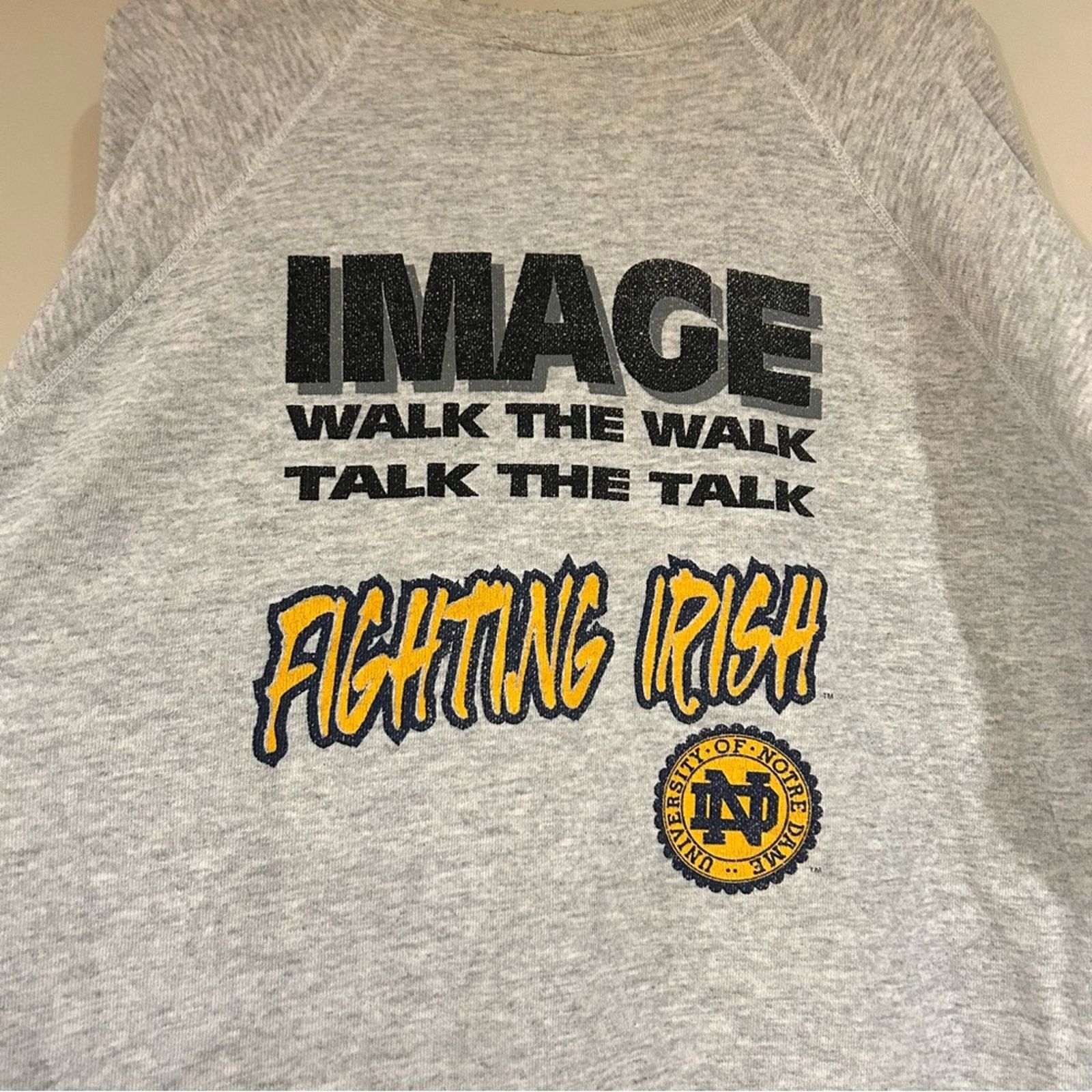 Other Vintage Notre Dame Fighting Irish Sweatshirt Size US XL / EU 56 / 4 - 4 Thumbnail