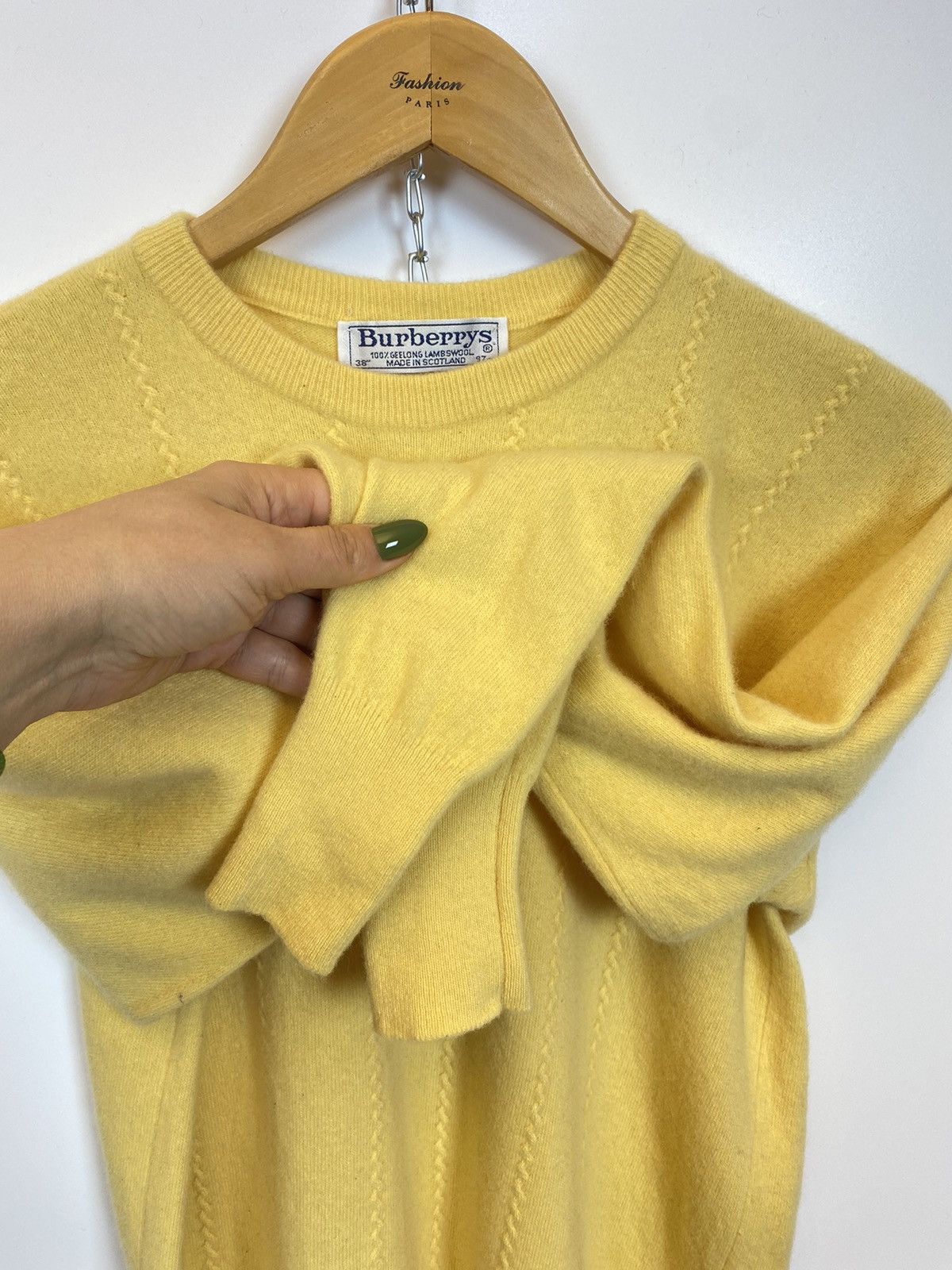 Burberry Vintage Burberrys Burberry Womens Sweater Knit Wool Yellow Size S / US 4 / IT 40 - 6 Thumbnail