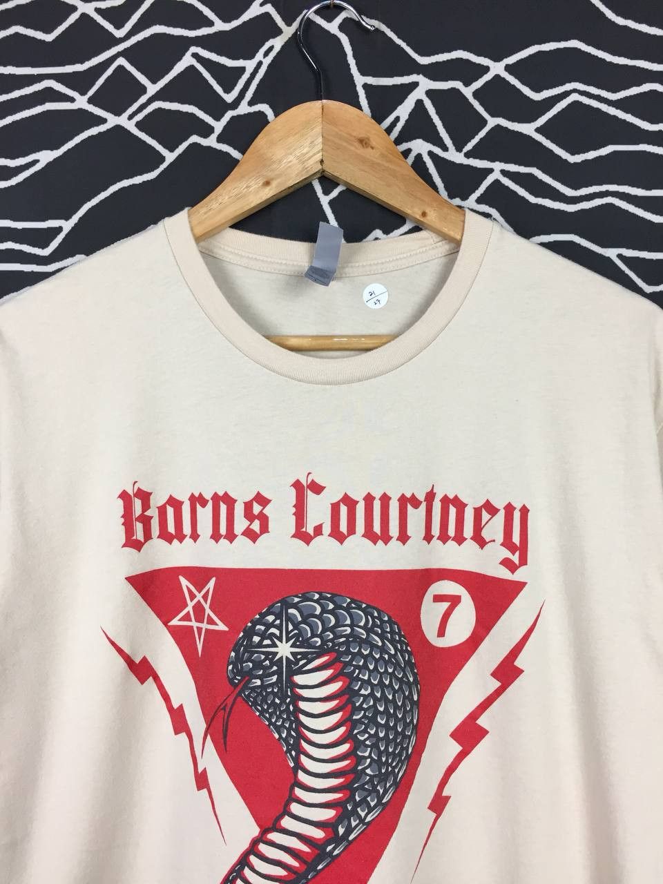 Band Tees × Vintage Barns Courtney English Indie Rock Singer Cobra Tee Size US L / EU 52-54 / 3 - 3 Thumbnail