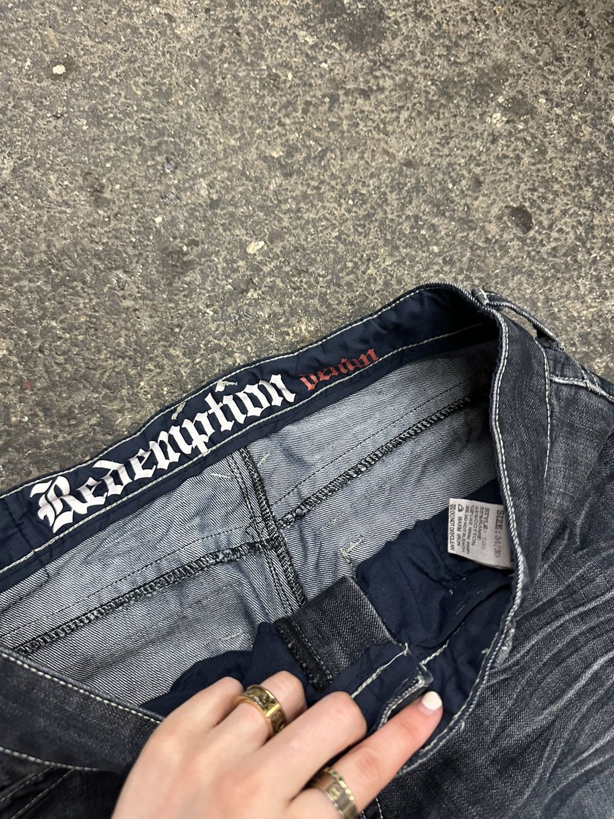Vintage Y2K grunge baggy jeans Size US 33 - 4 Thumbnail
