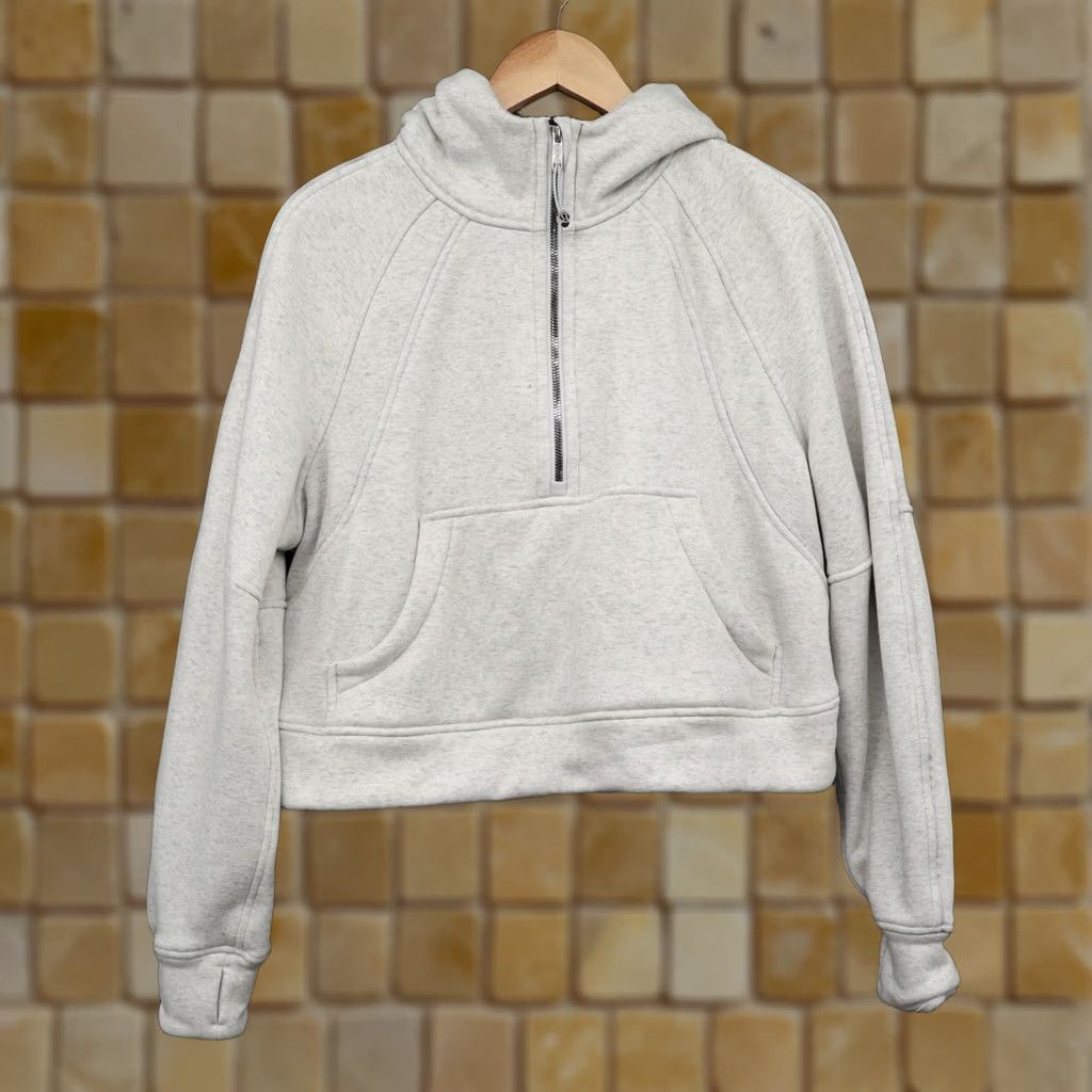 Lululemon Lululemon Scuba Hoodie Comfort Oversized M/L White Cotton Blend Zip Pullover Women Hoodie Scuba 90s Size M / US 6-8 / IT 42-44 - 1 Thumbnail