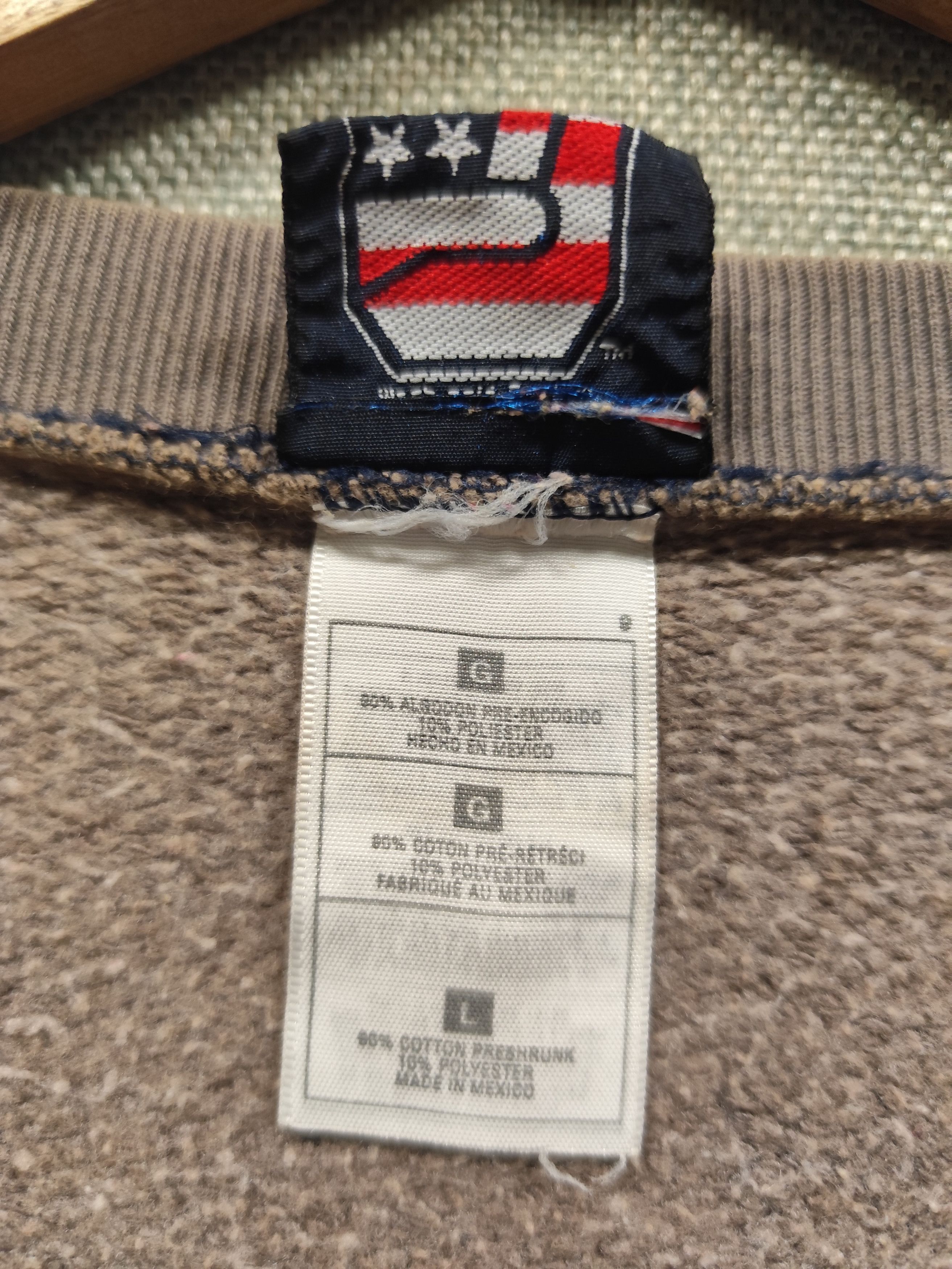 FUCT Vintage 90s FUCT Sun Faded Tiger Camo Logo Sweatshirt Size US L / EU 52-54 / 3 - 7 Thumbnail