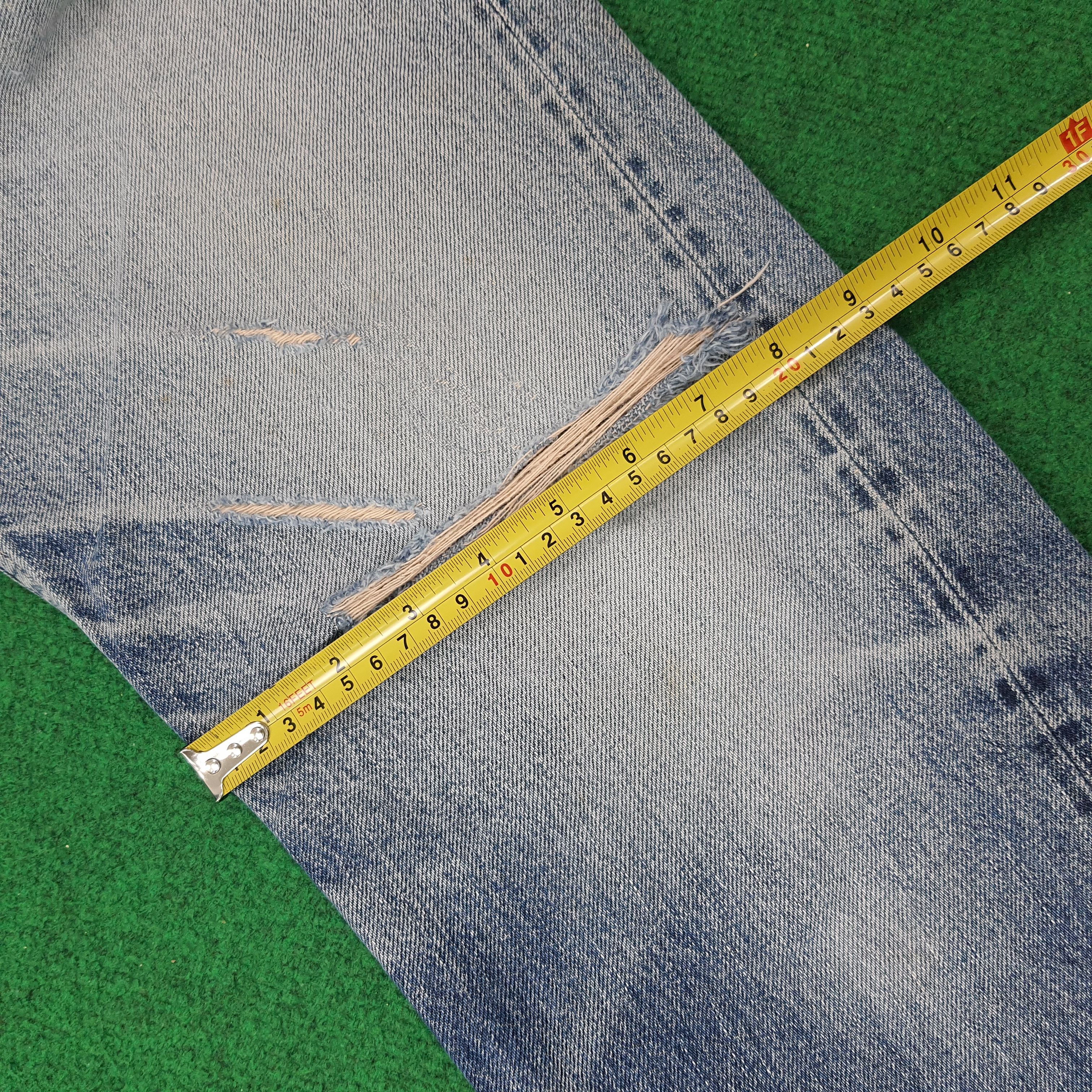 HOLLYWOOD RANCH MARKET Vintage Hollywood Ranch Market HRM Distressed Jeans C244N29 Size US 32 / EU 48 - 15 Thumbnail