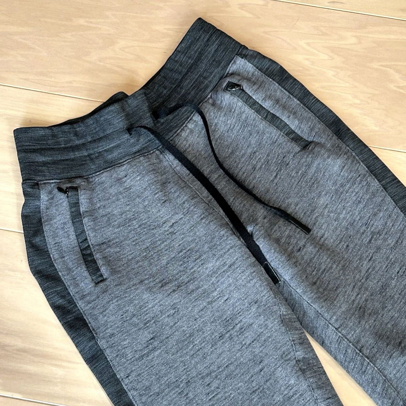 Lululemon Lululemon Get Going Jogger Heathered Core Dark Grey Women’s 2 Pants Regular Gray Pockets Breathable Stretch Athletic Athleisure 90s Theme Womens Size 26" / US 2 / IT 38 - 3 Thumbnail