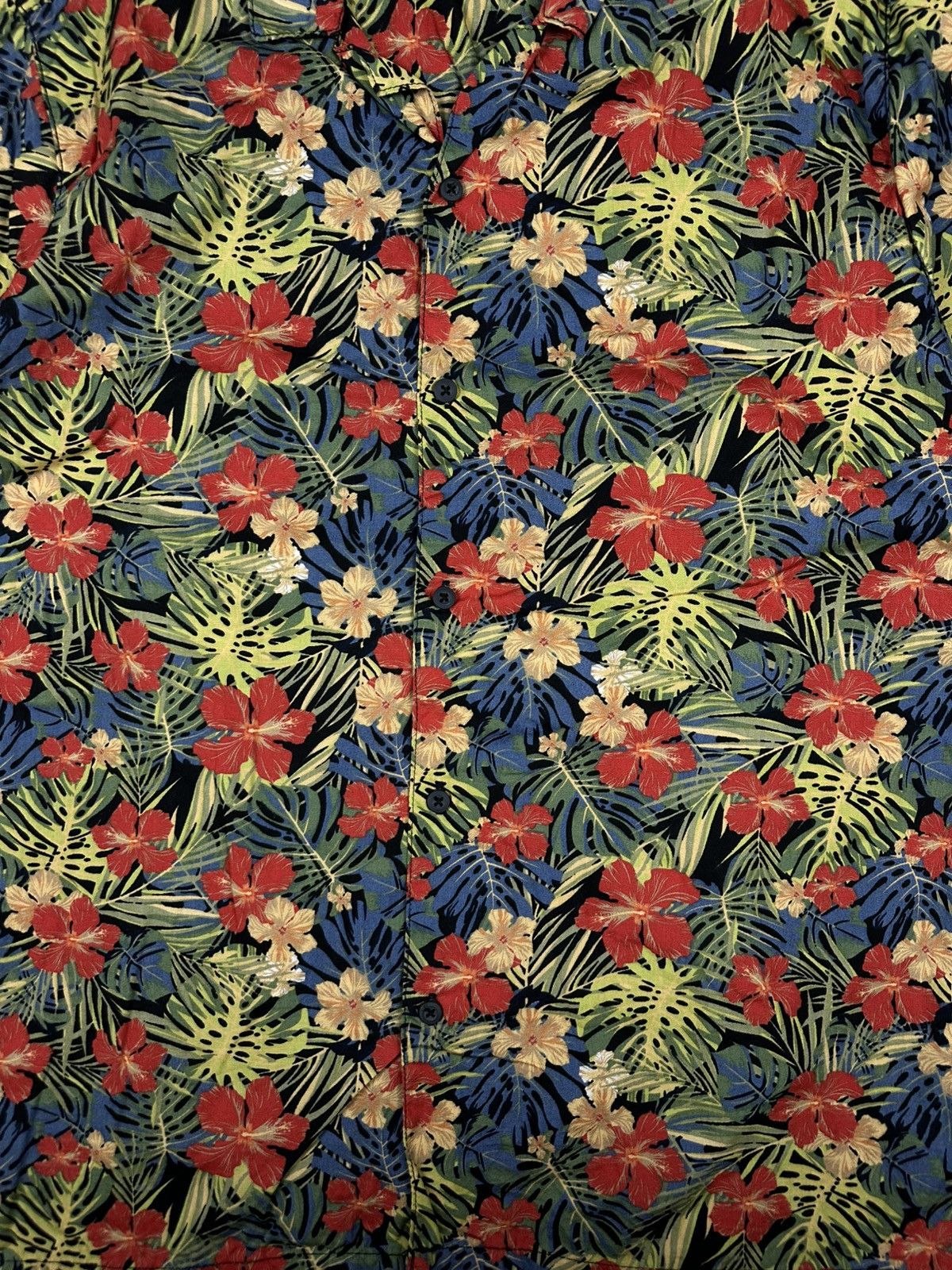 Urban Classics Floral Hawaiian Shirt Bold Tropical Print Size US L / EU 52-54 / 3 - 7 Thumbnail