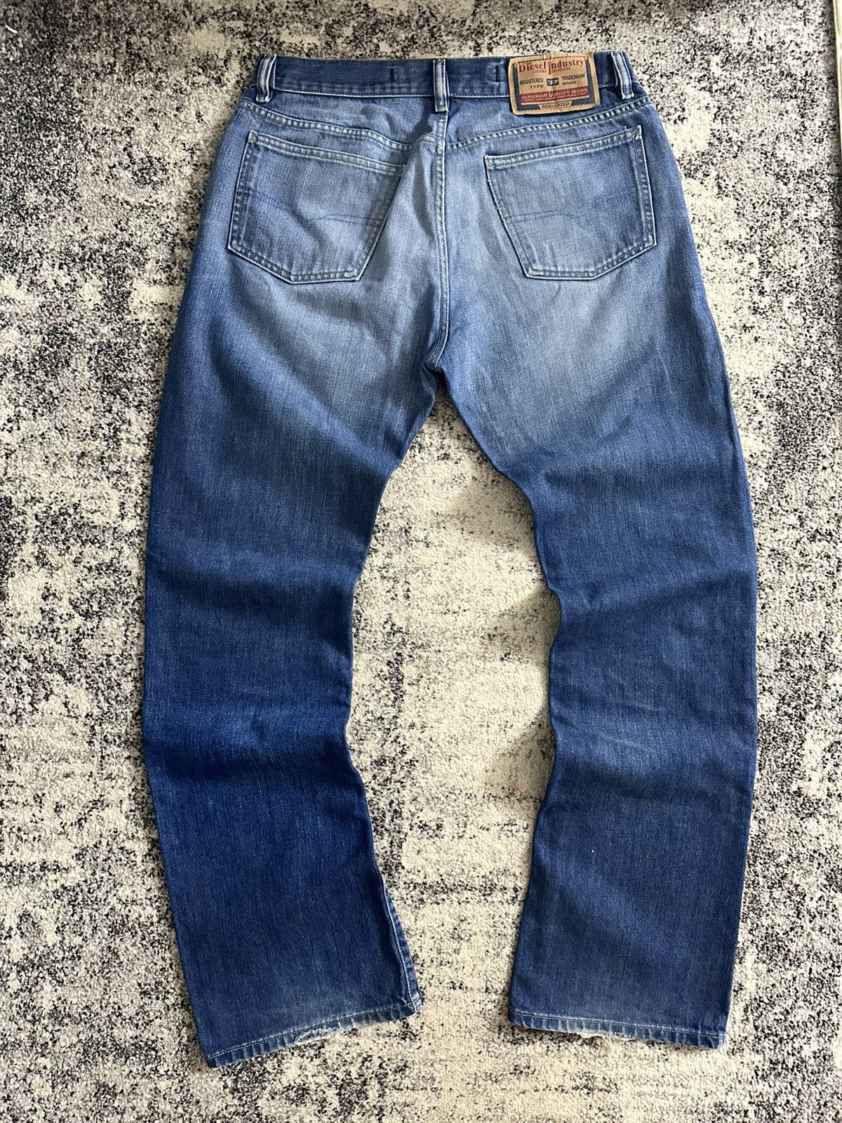 Diesel Made in italy Diesel Vintage denim Jeans Pants Size US 34 / EU 50 - 1 Thumbnail
