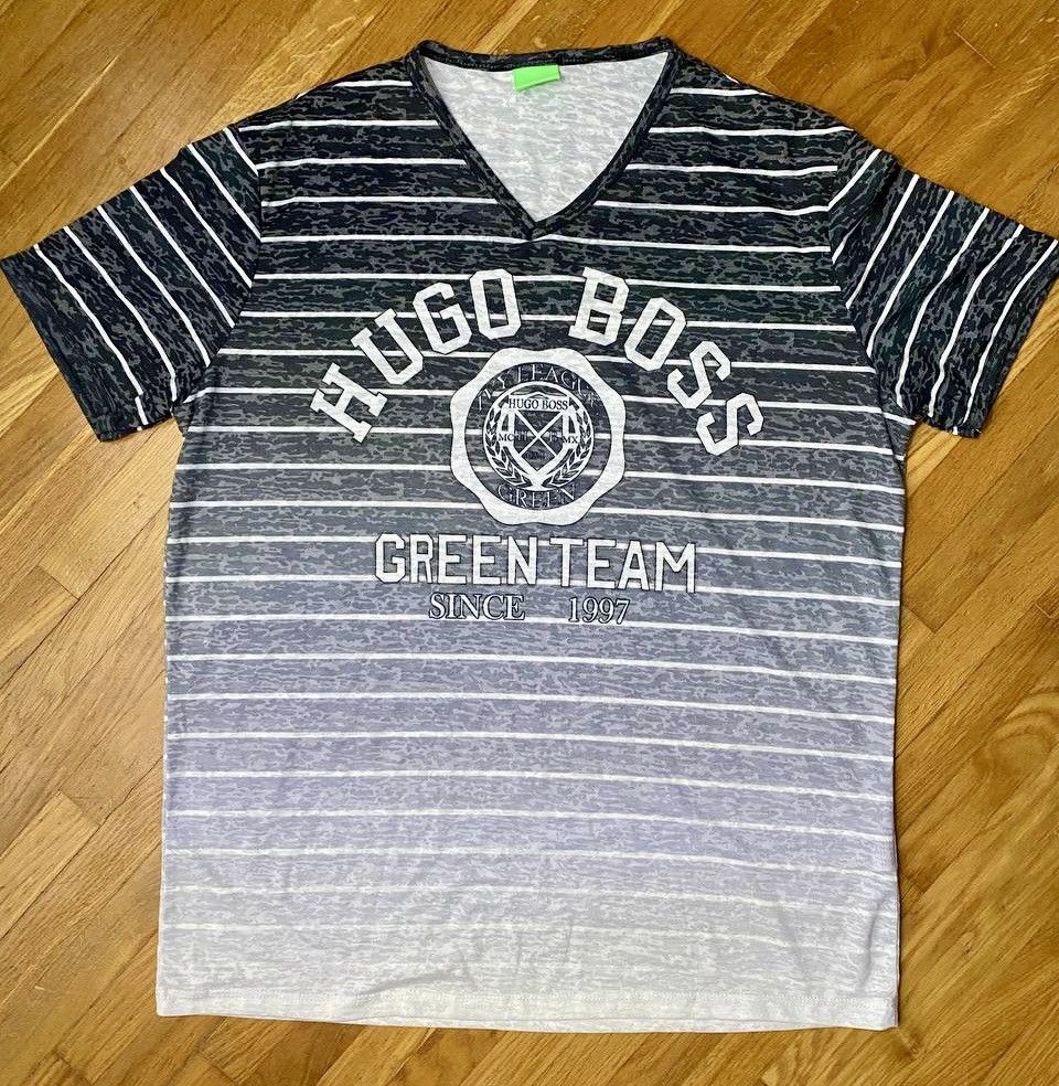 Hugo Boss Hugo Boss striped fade tee Size US L / EU 52-54 / 3 - 1 Thumbnail