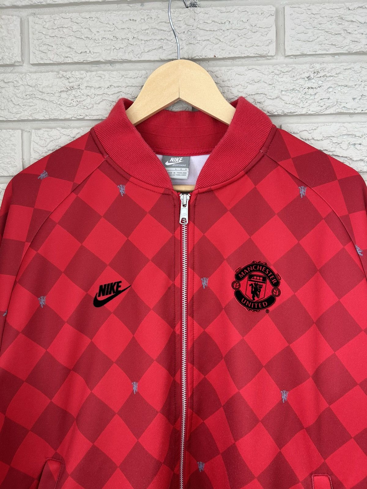 Nike Vintage Nike 2009 Manchester United Track Jacket Size US L / EU 52-54 / 3 - 2 Thumbnail