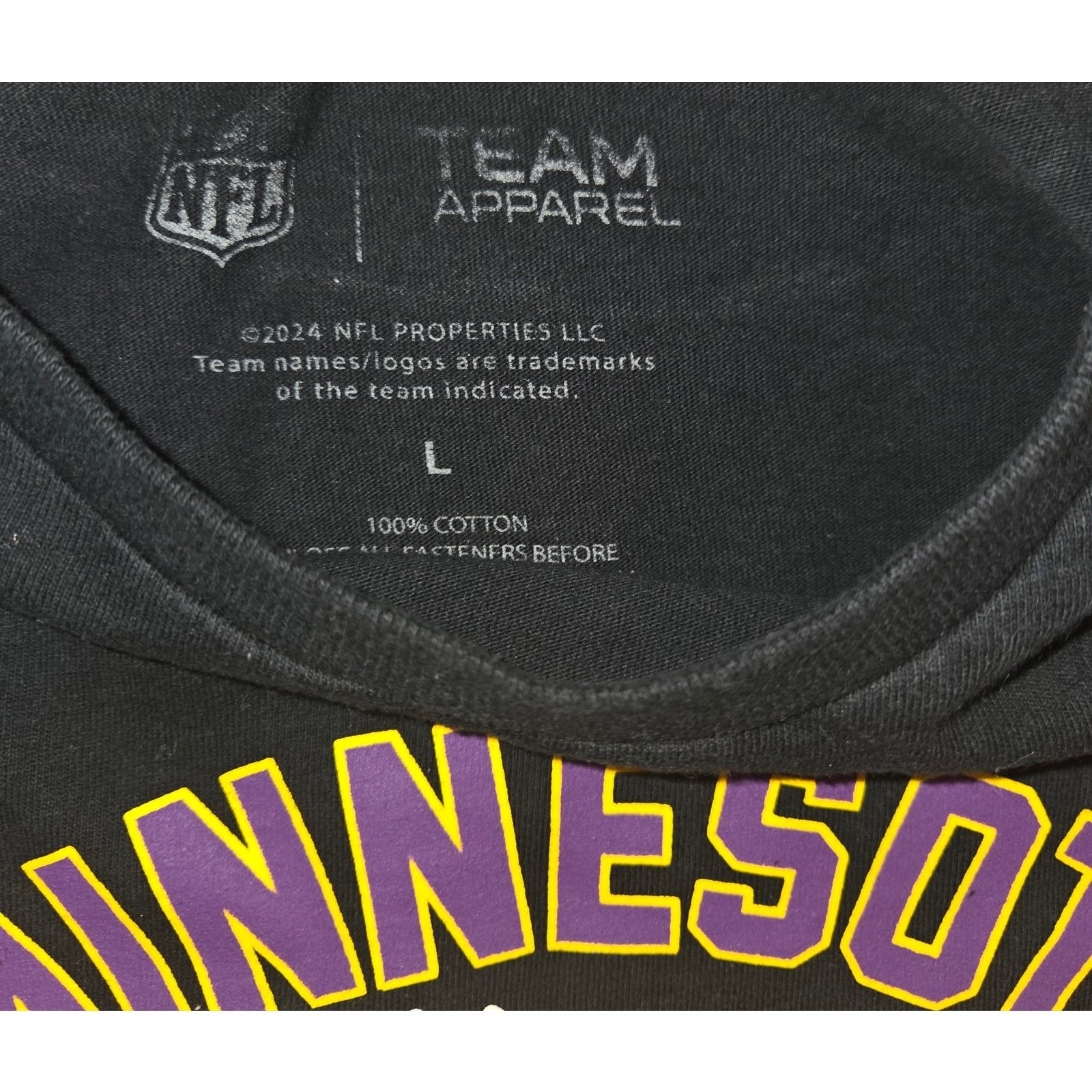NFL Boy's Large Minnesota Vikings Black Team Apparel T-Shirt Size US L / EU 52-54 / 3 - 5 Thumbnail