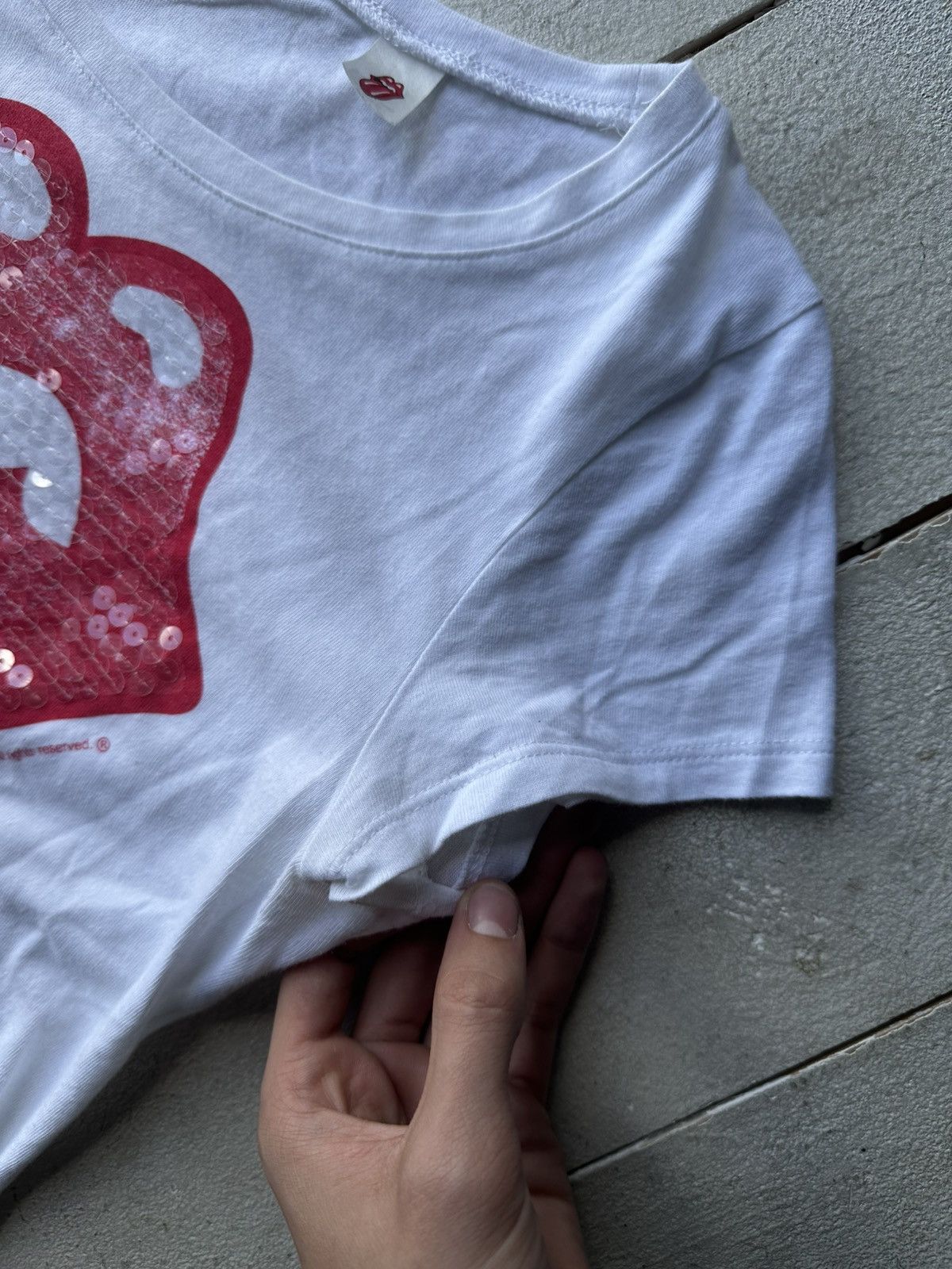 Band Tees 🚨 ROLLING STONES 2012 BIG LOGO PINK WHITE TEE WOMEN RARE Size S / US 4 / IT 40 - 5 Thumbnail