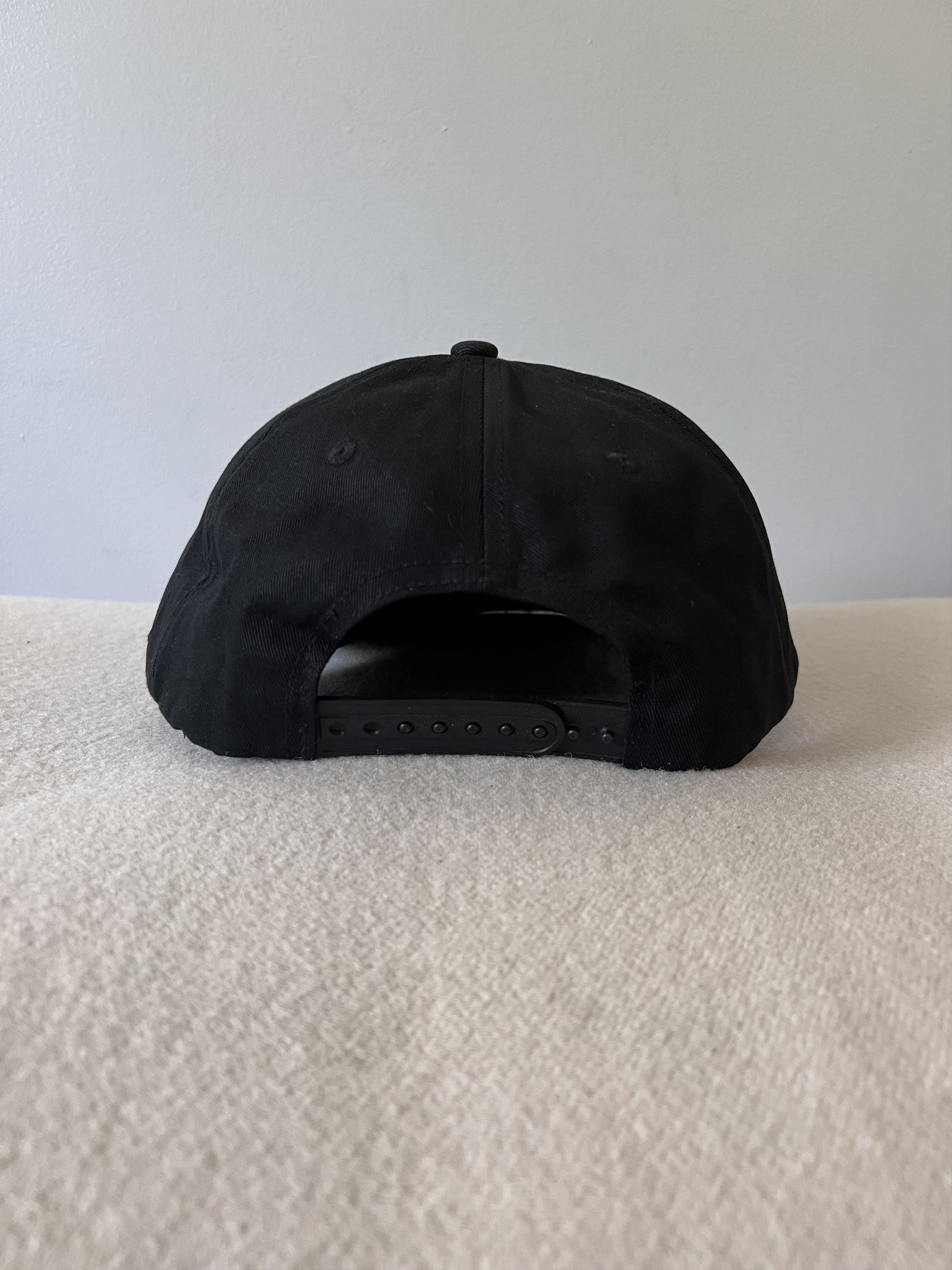 Bob Marley × Online Ceramics Online Ceramics Bob Marley Logo Hat in Black Size ONE SIZE - 4 Thumbnail
