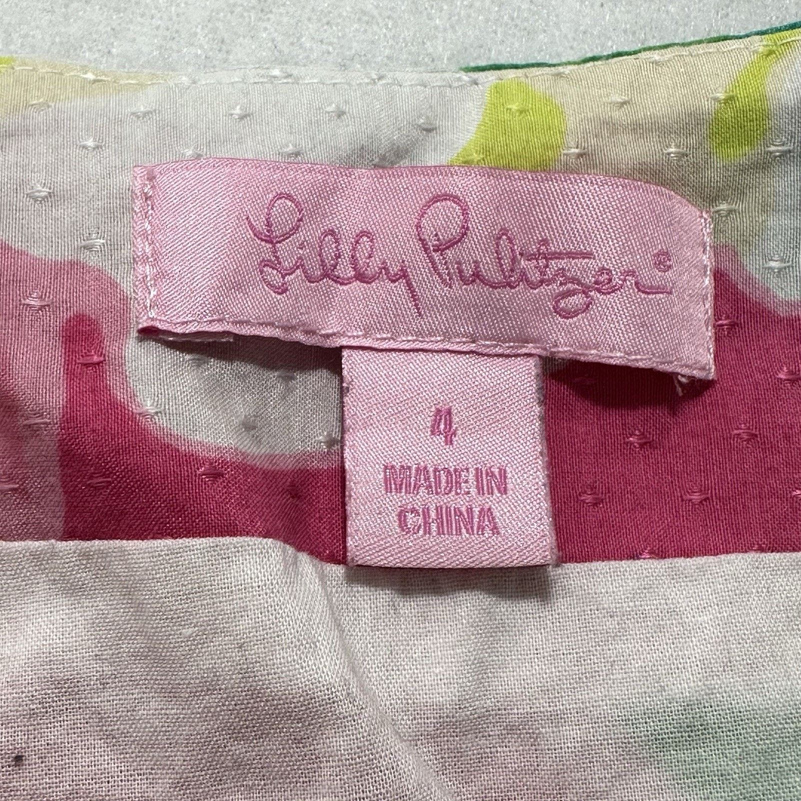 Lilly Pulitzer Lilly Pulitzer 4 Pink White Floral Cotton Mini Skirt Lined Size 27" / US 4 / IT 40 - 5 Thumbnail