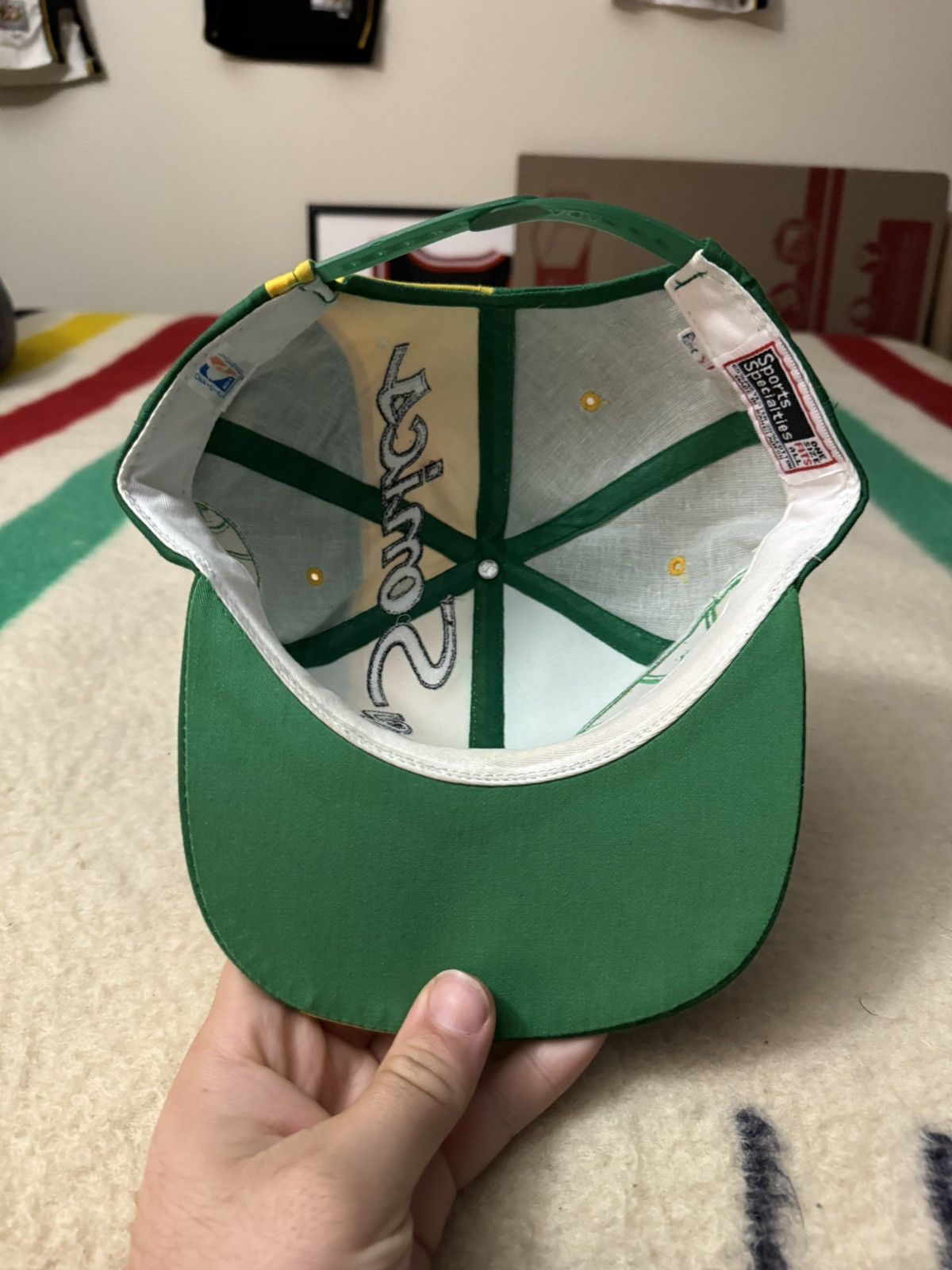 Logo Athletic × NBA × Sports Specialties Sports Specialties Seattle SuperSonics Sonics Hat snapback Size ONE SIZE - 13 Thumbnail