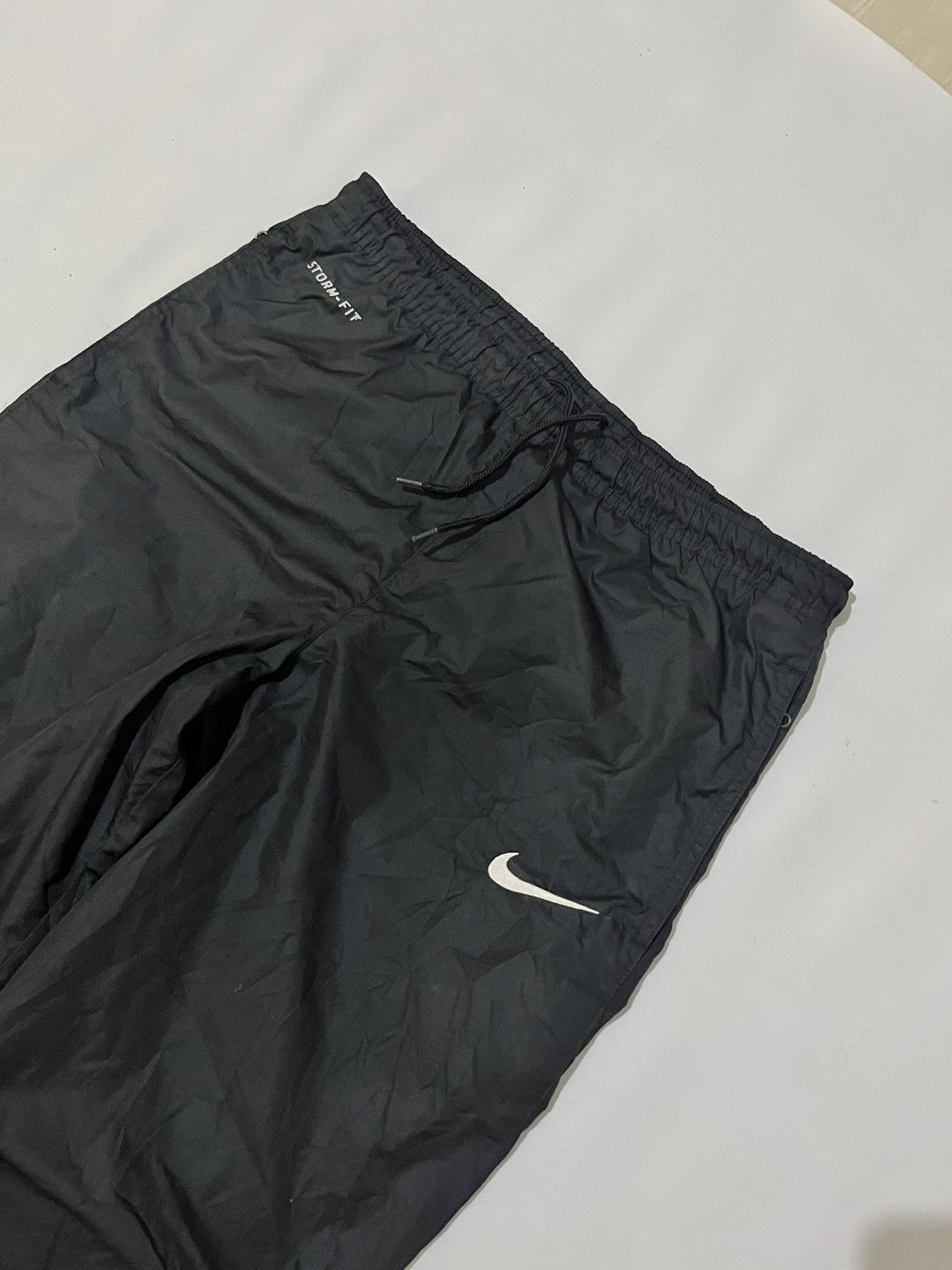Nike Y2k nike small logo nylon pants Size US 31 - 3 Thumbnail