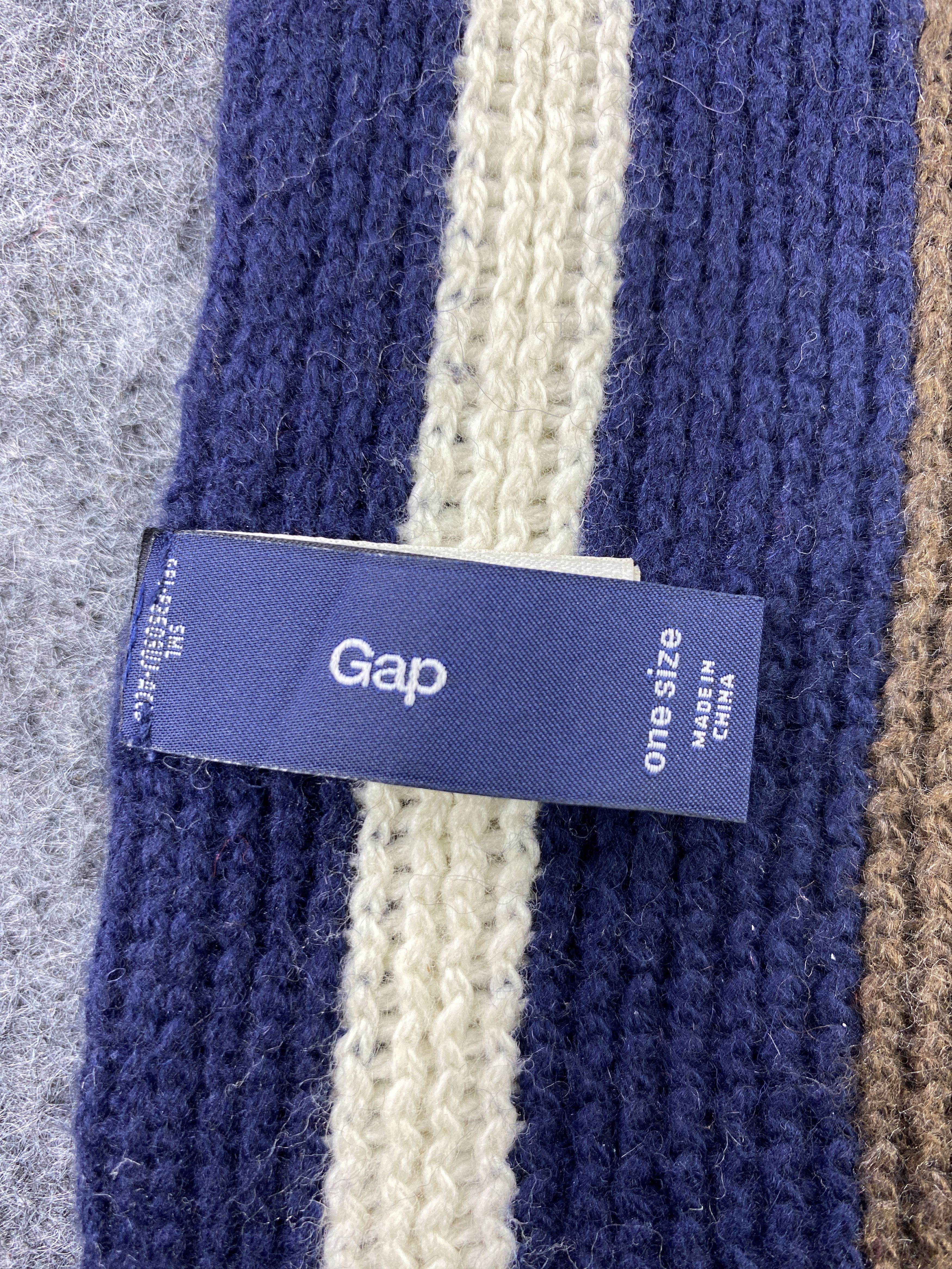 Gap GAP Scarf/Muffler/Neckwear -T420 Size ONE SIZE - 4 Thumbnail