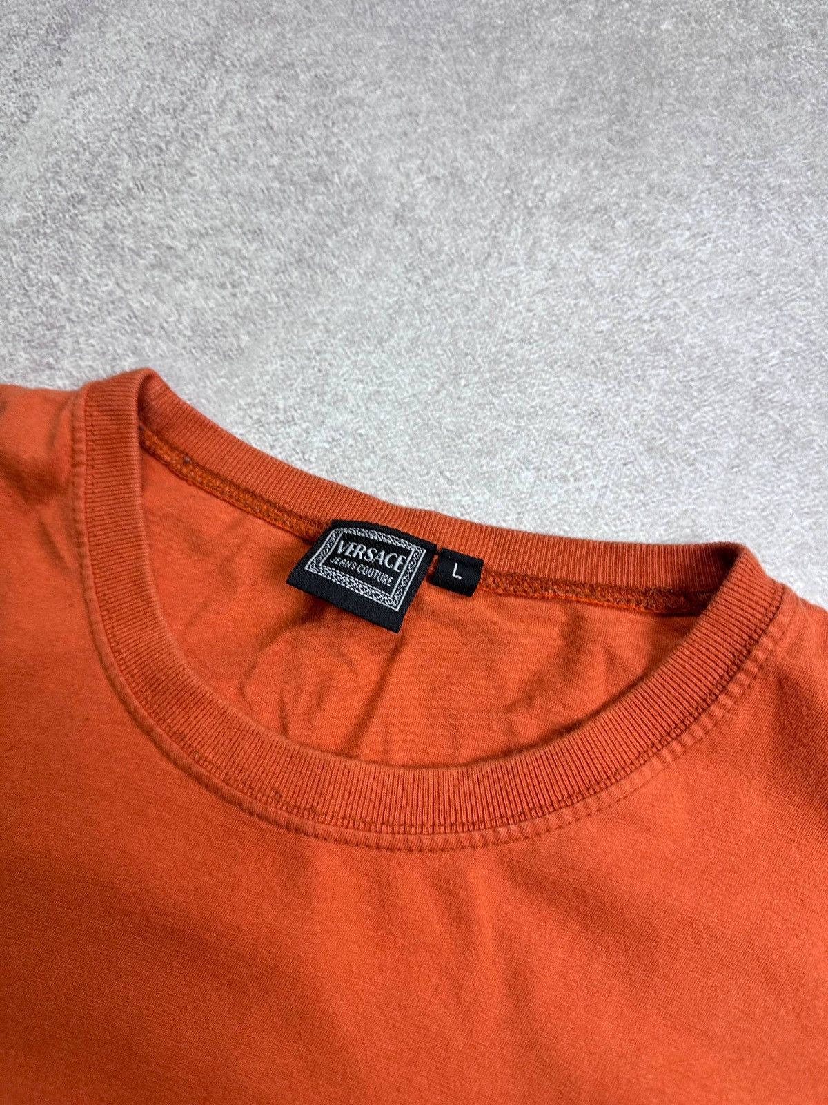 Versace Jeans Couture Vintage 90s Versace Pixel Logo Bpxy T-shirt L Size US L / EU 52-54 / 3 - 4 Thumbnail
